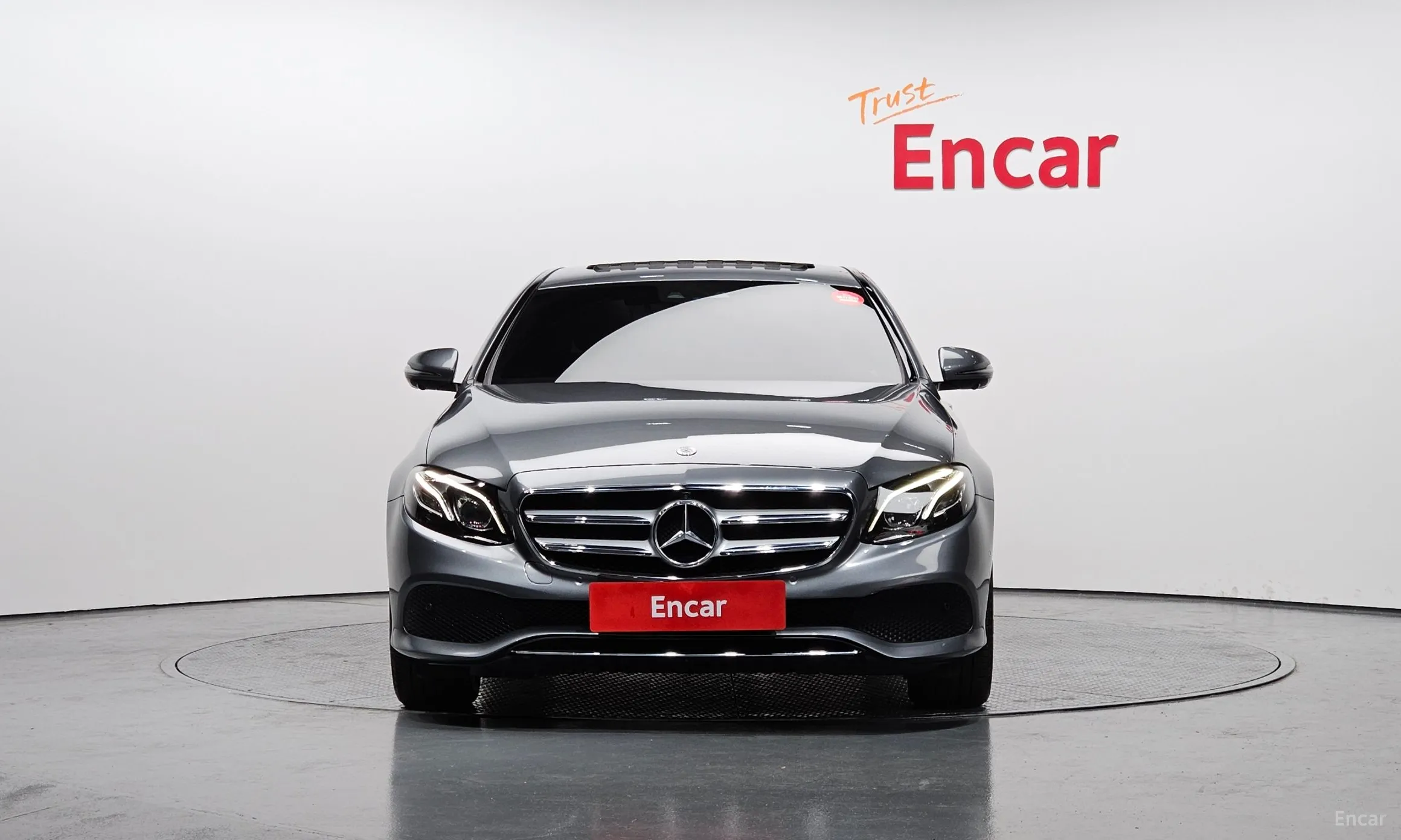 Mercedes Benz E-Class W213