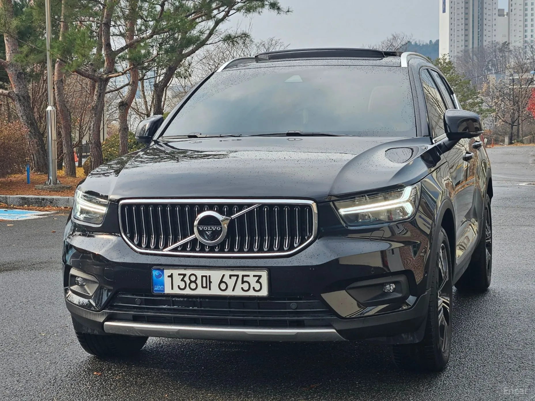 Volvo XC40 превью 3