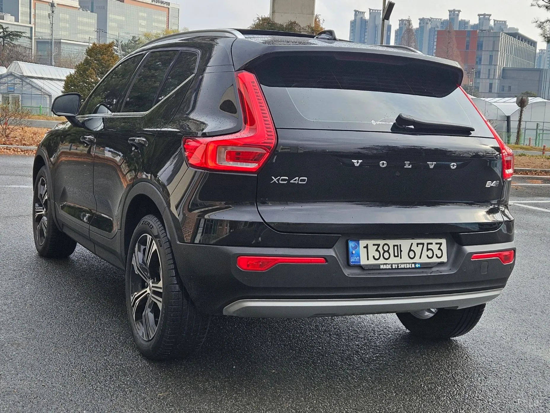 Volvo XC40 превью 5