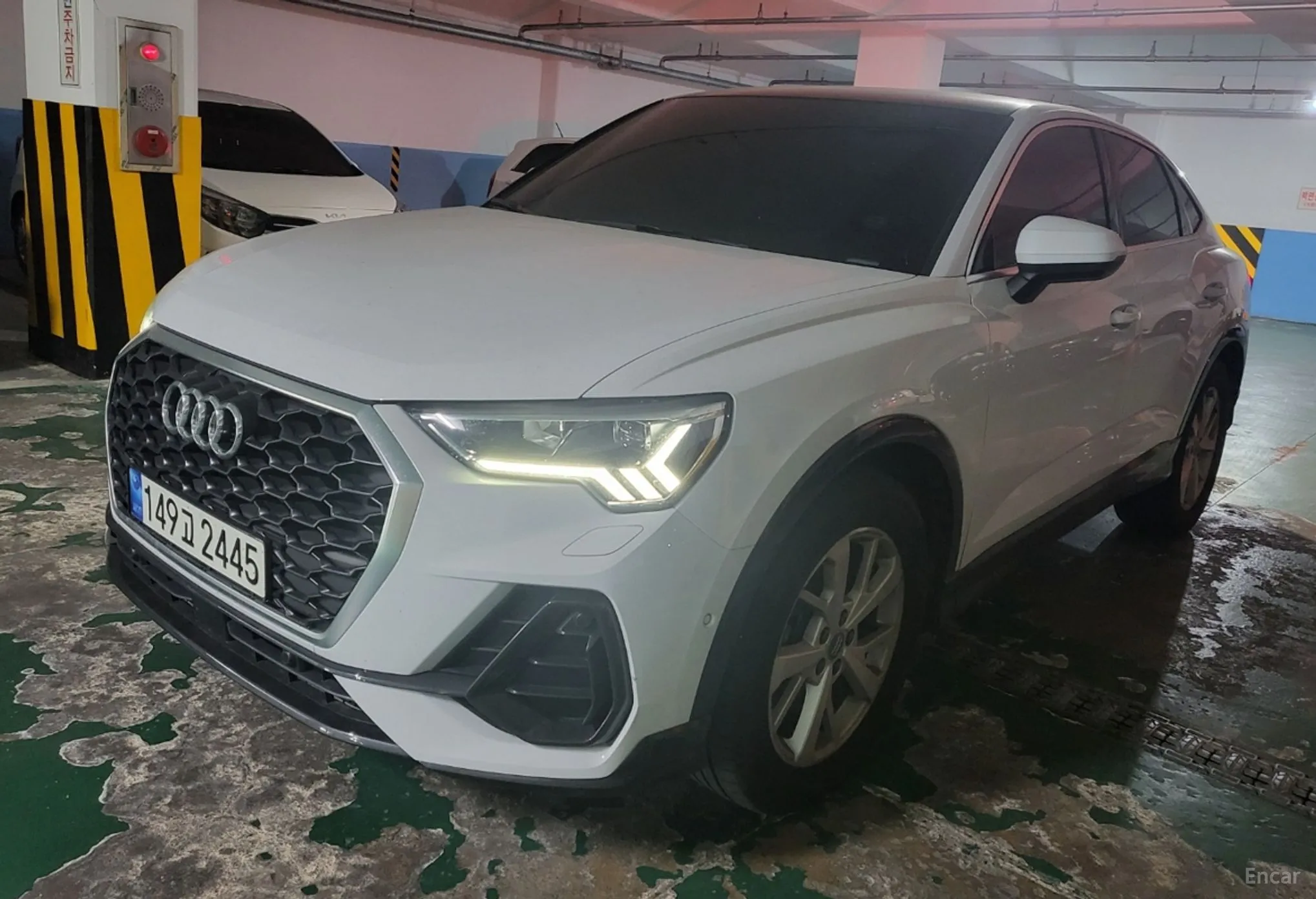Q3 (F3)