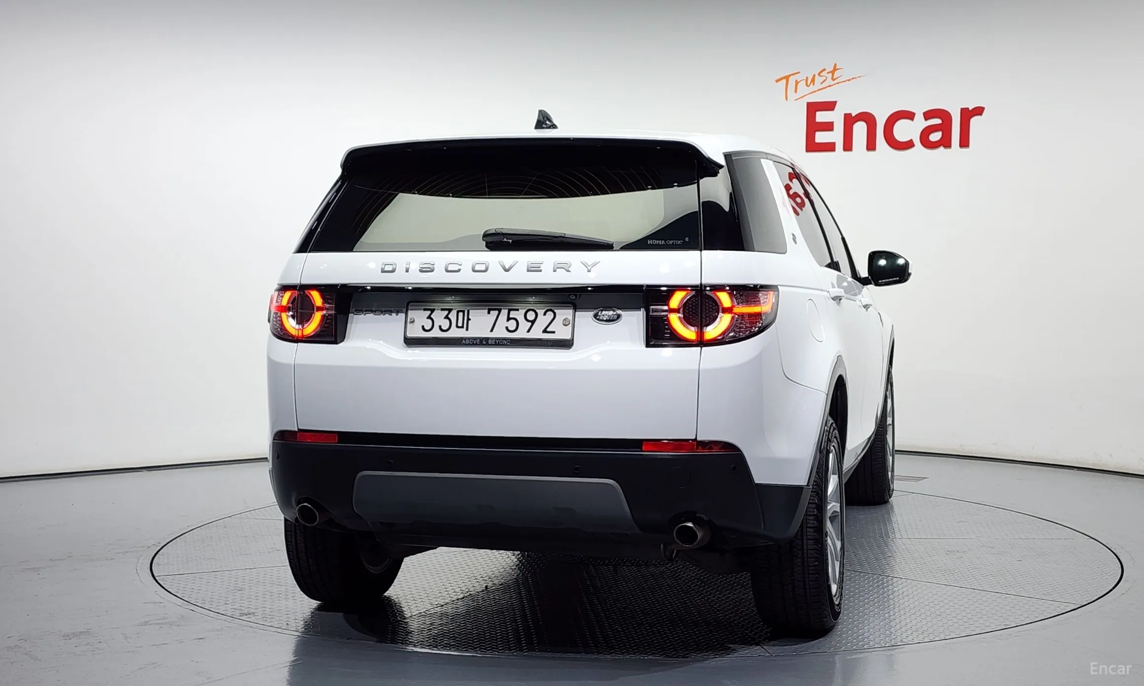 Land Rover Discovery Sports превью 3
