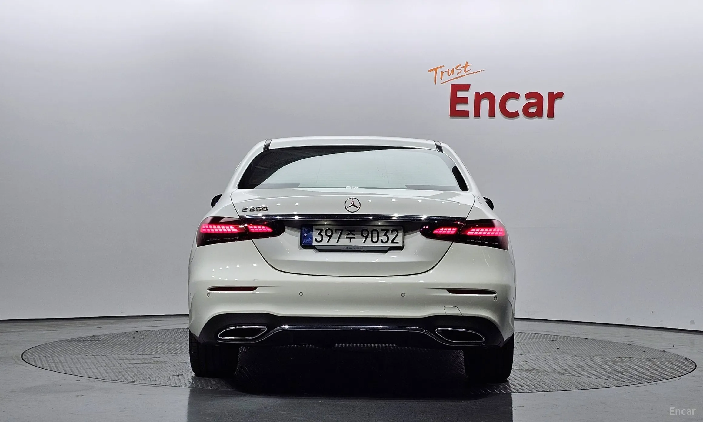 Mercedes Benz E-Class W213 превью 4