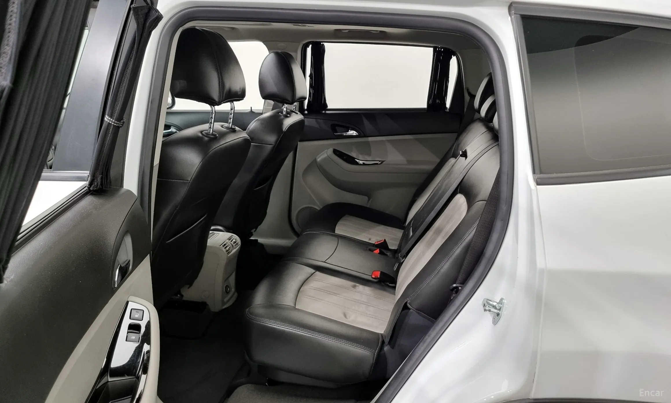 Chevrolet (GM Daewoo) Orlando превью 12