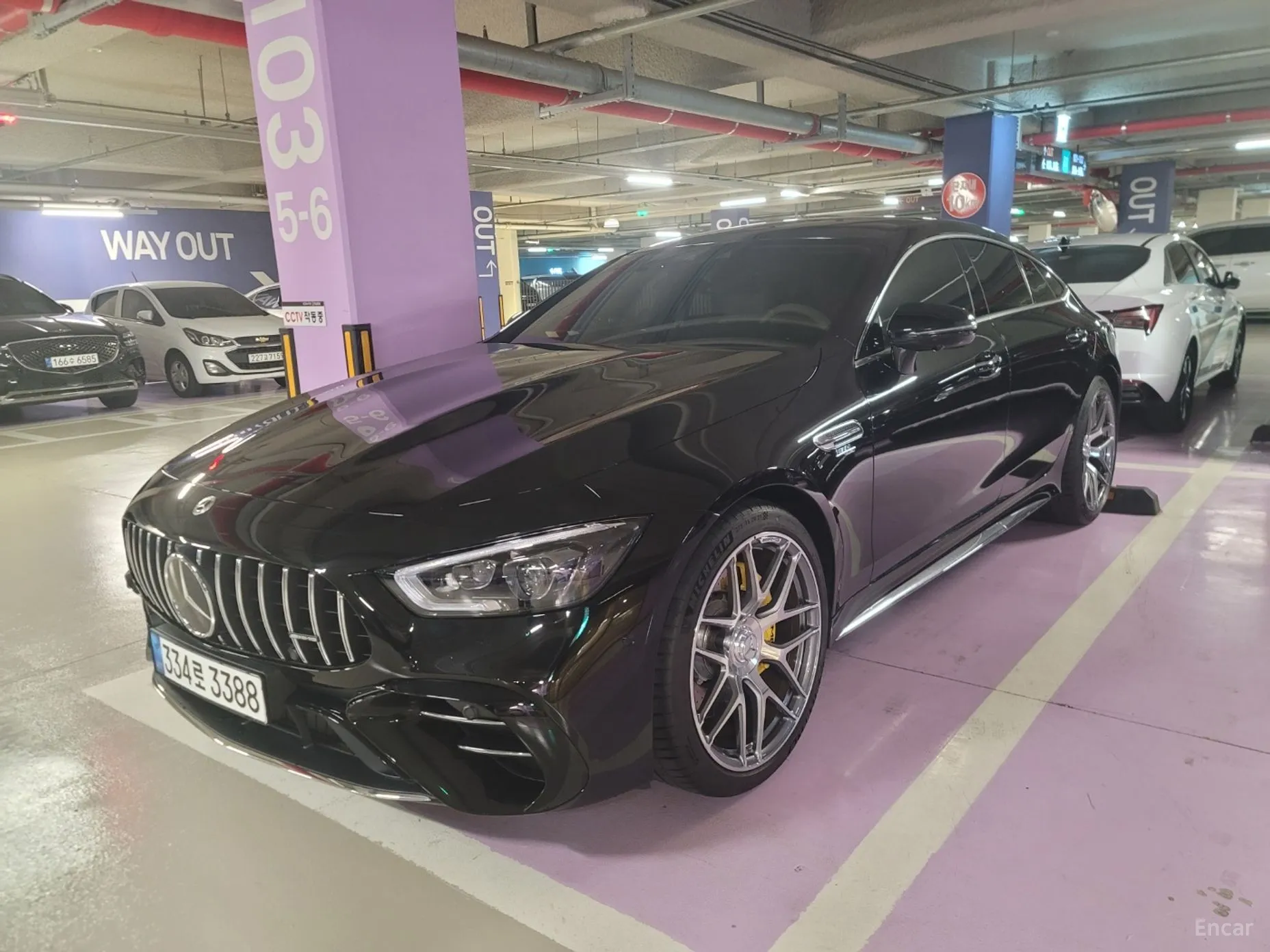 Mercedes Benz AMG GT