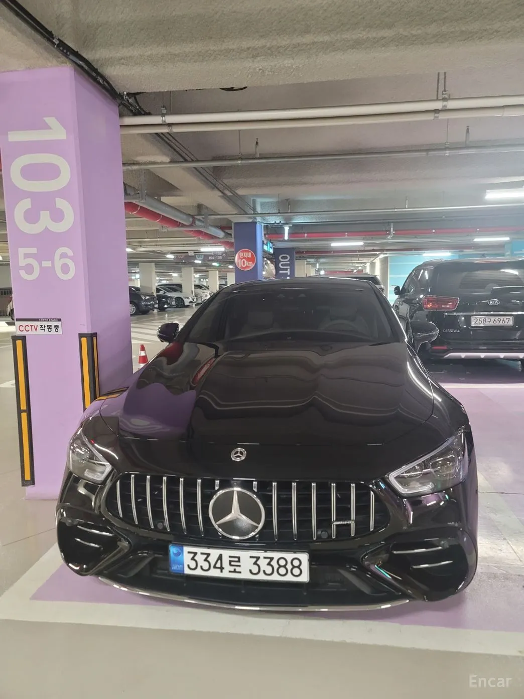 Mercedes Benz AMG GT