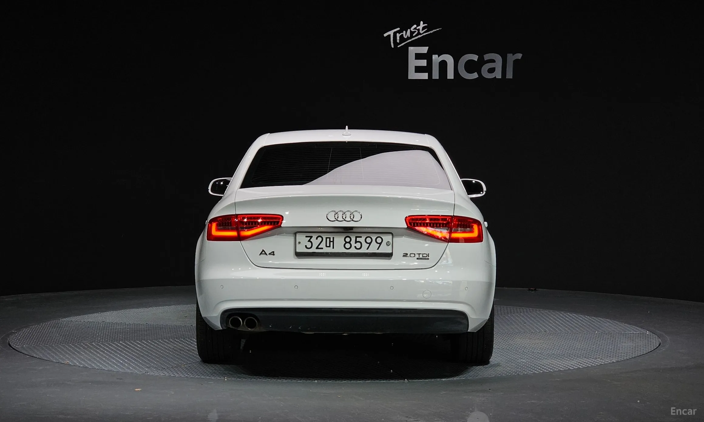 Audi New A4 превью 3