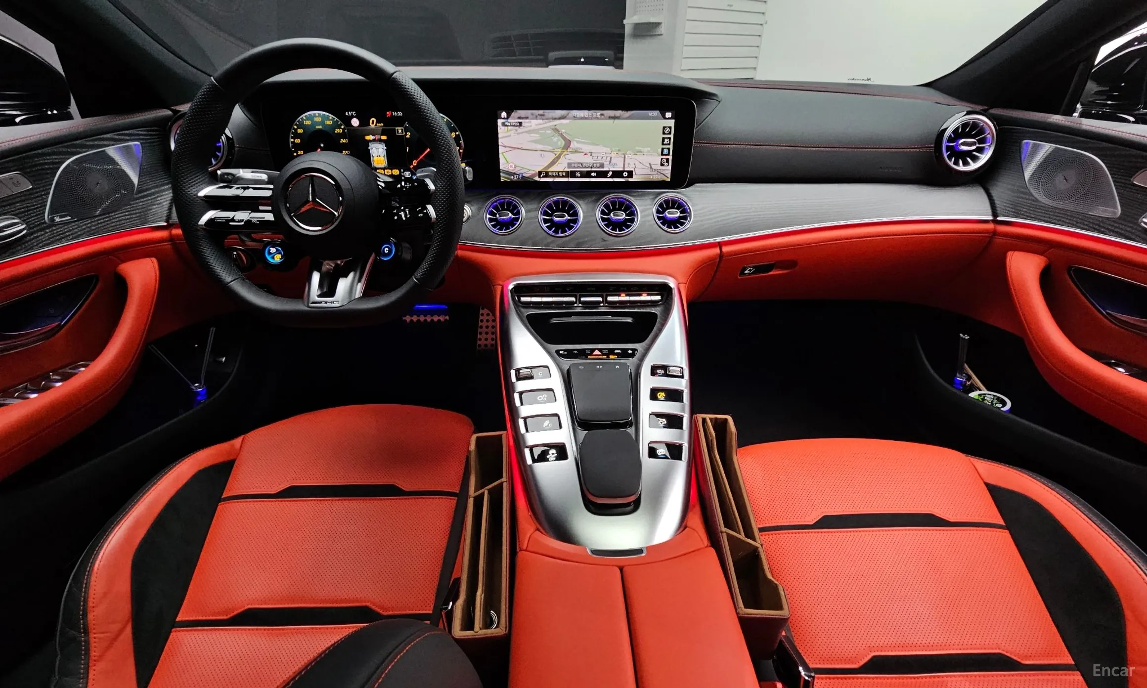 Mercedes Benz AMG GT превью 4