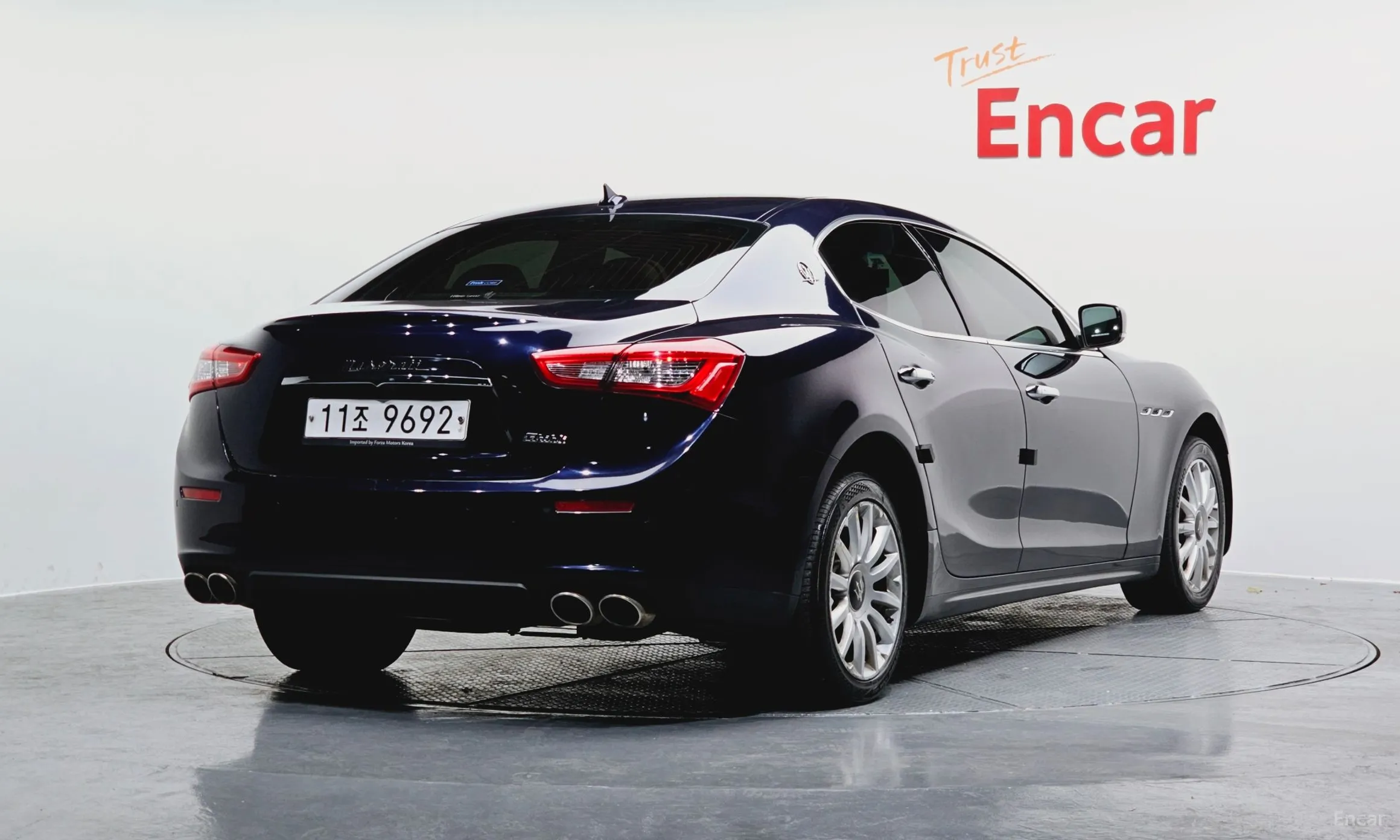 Maserati Ghibli превью 2