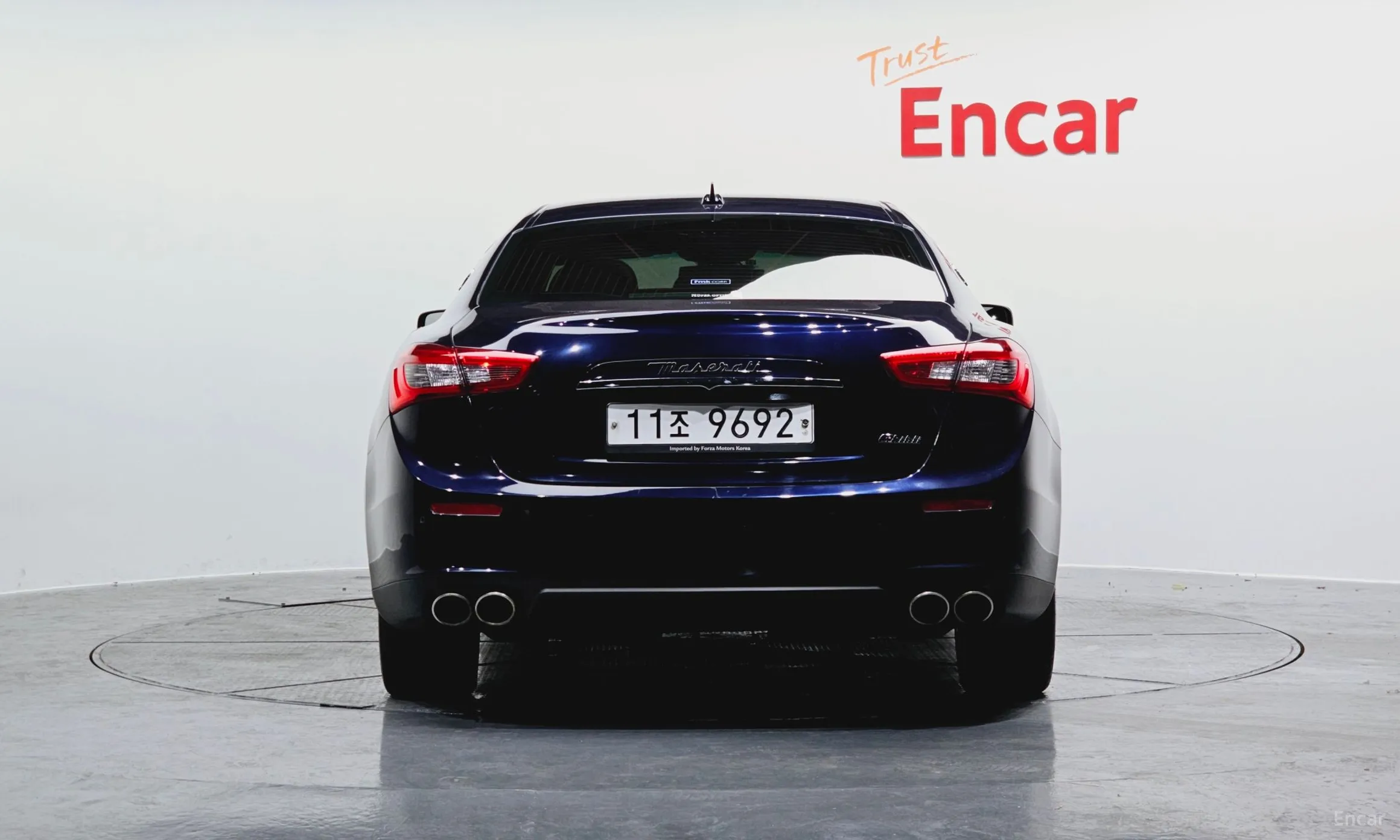 Maserati Ghibli превью 4