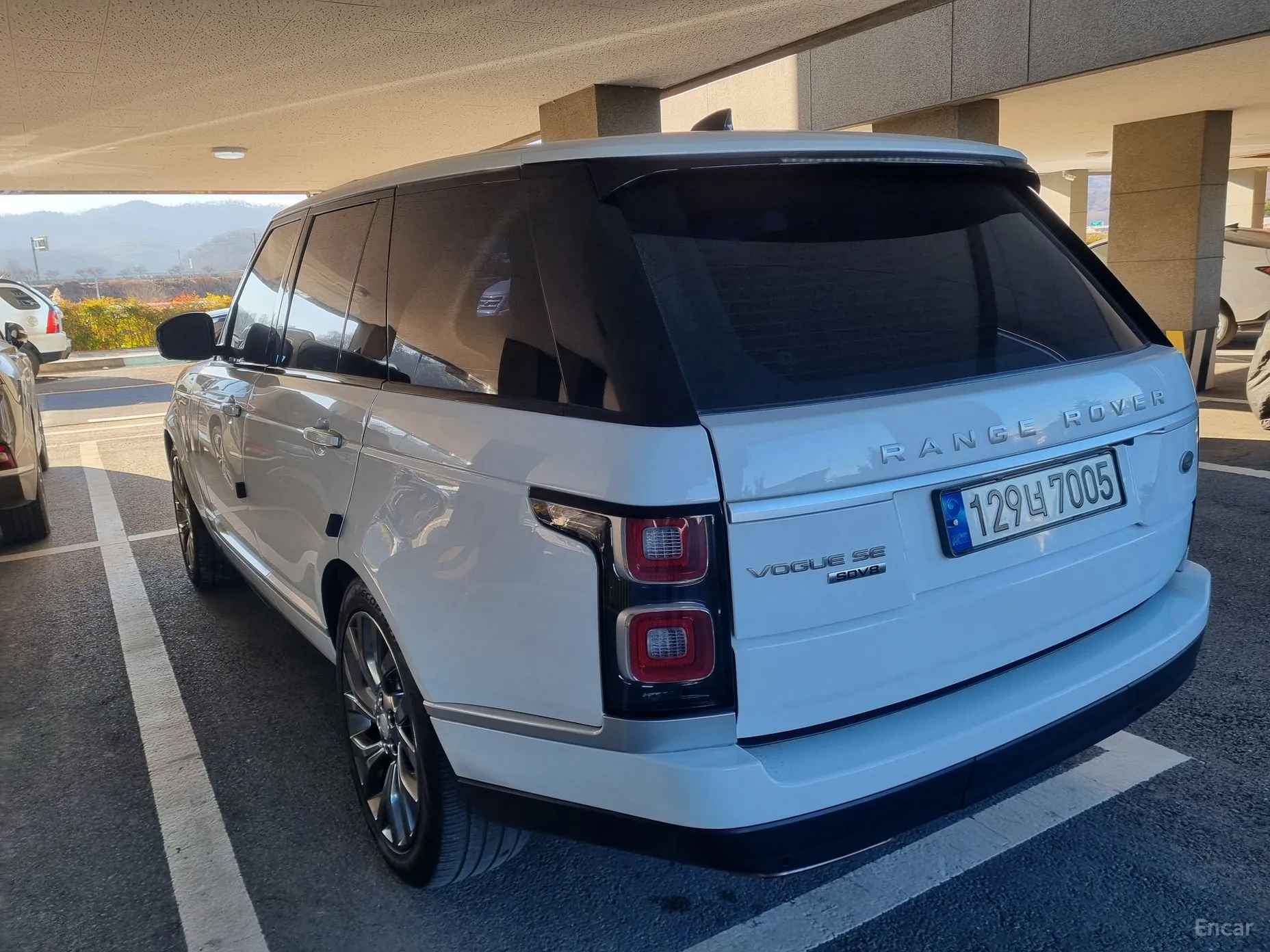 Land Rover Range Rover 4th Generation превью 3