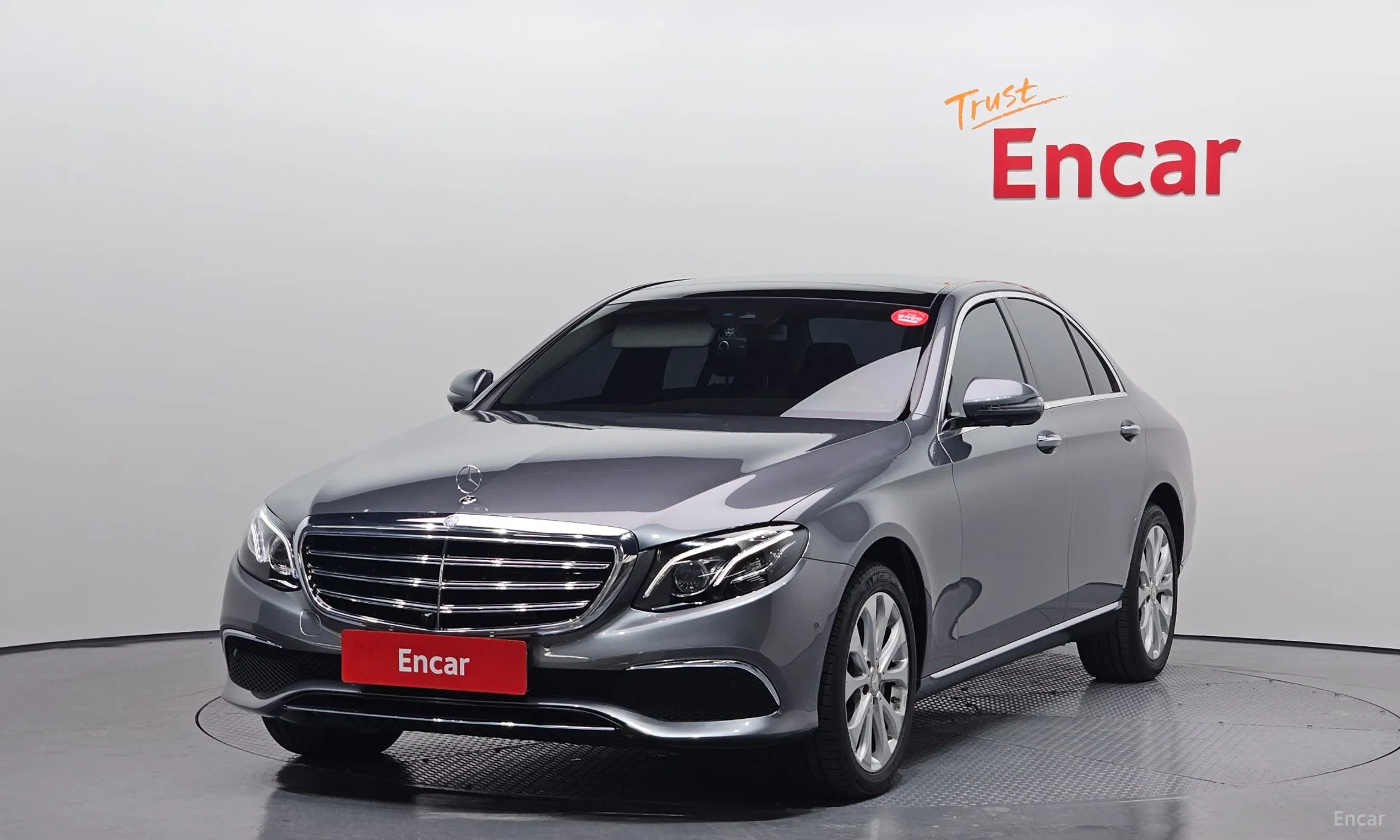 Mercedes Benz E-Class W213