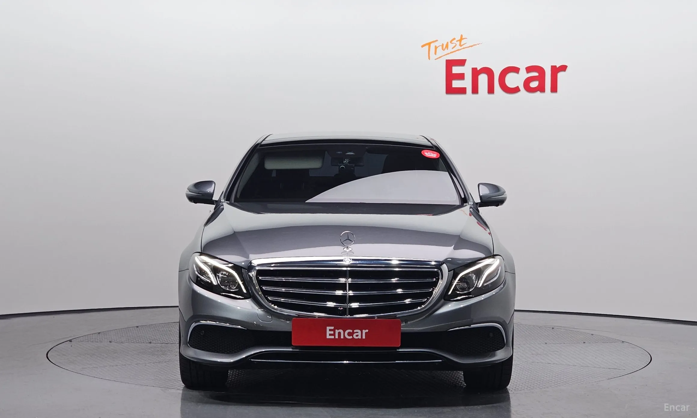 Mercedes Benz E-Class W213
