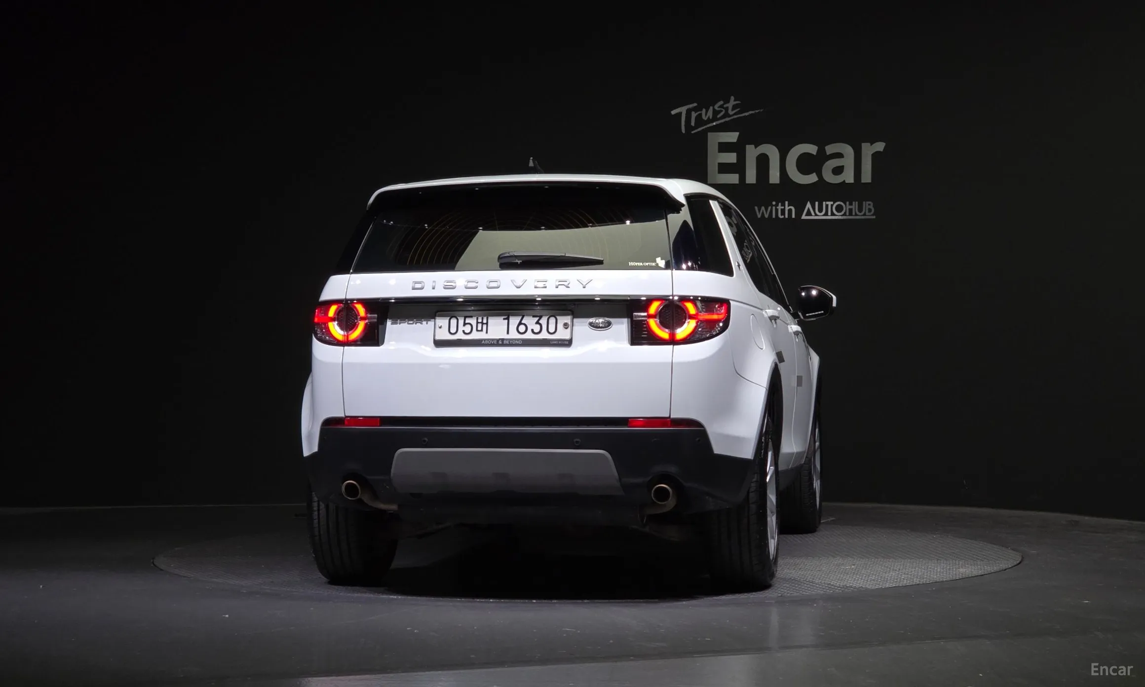 Land Rover Discovery Sports превью 3