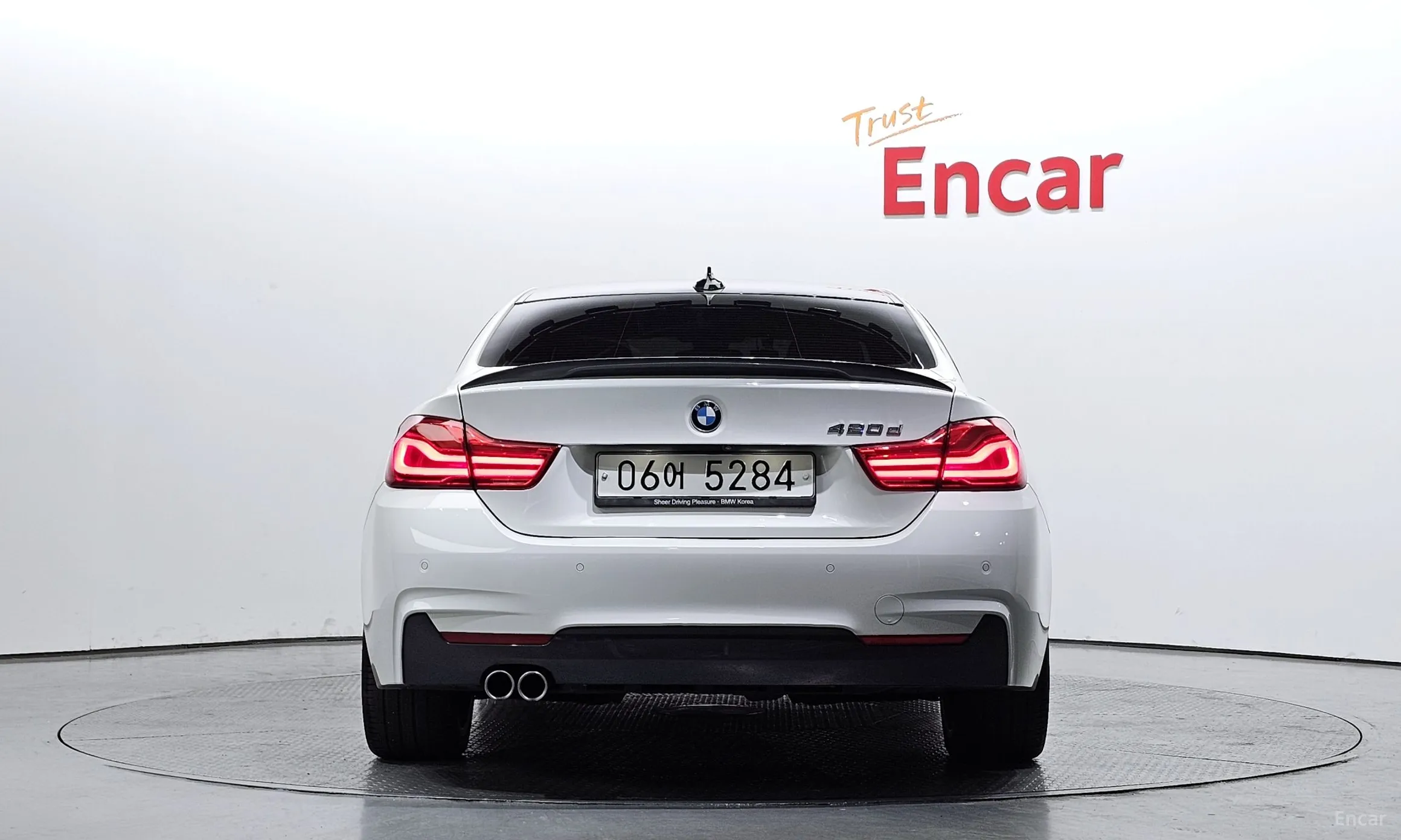 BMW Series 4 (F32) превью 3
