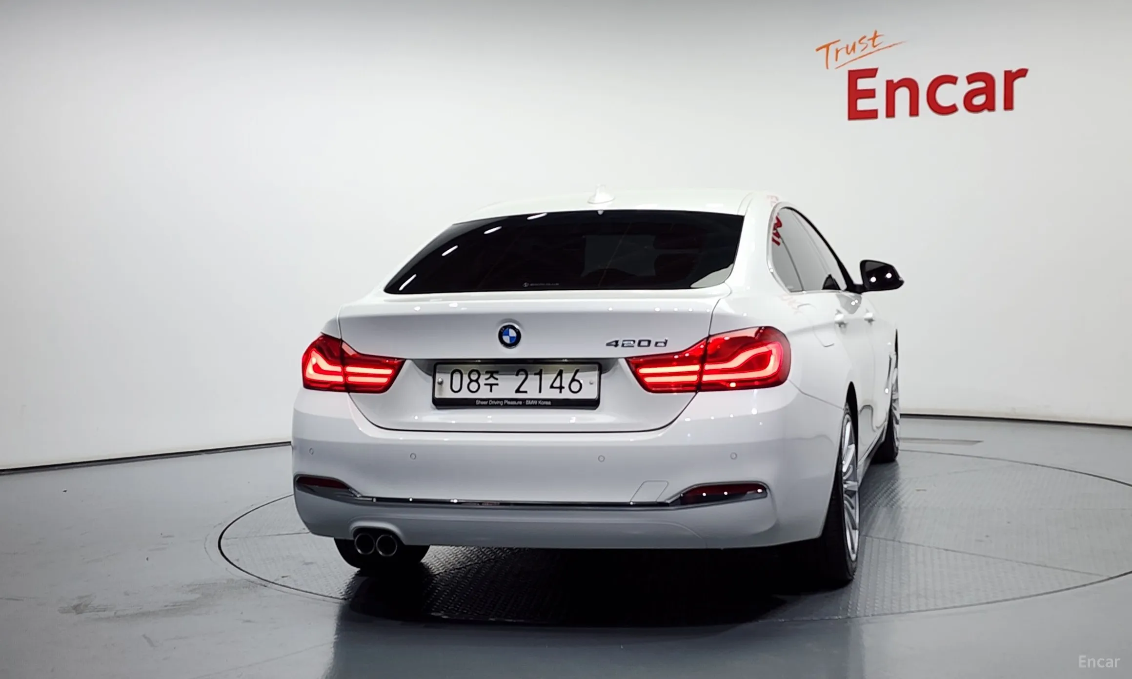 BMW Series 4 (F32) превью 3