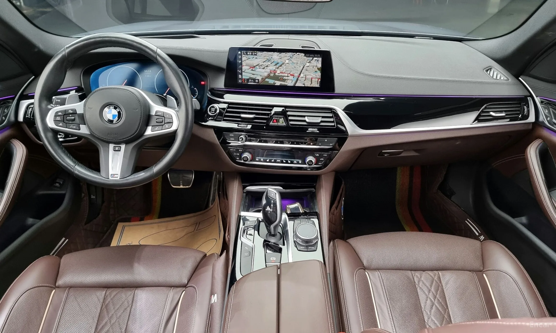 BMW 5 Series (G30) превью 4