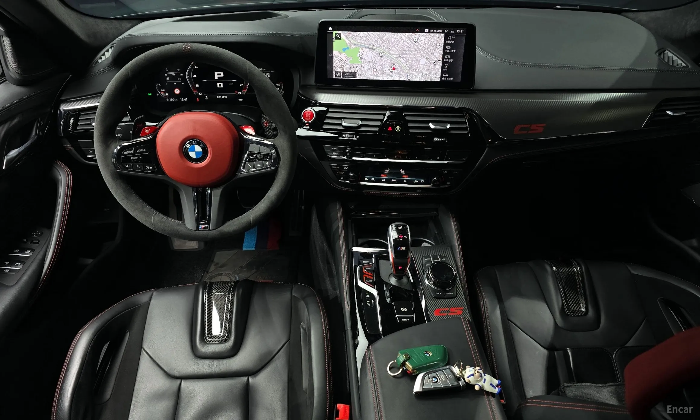 BMW M5 (F90) превью 4