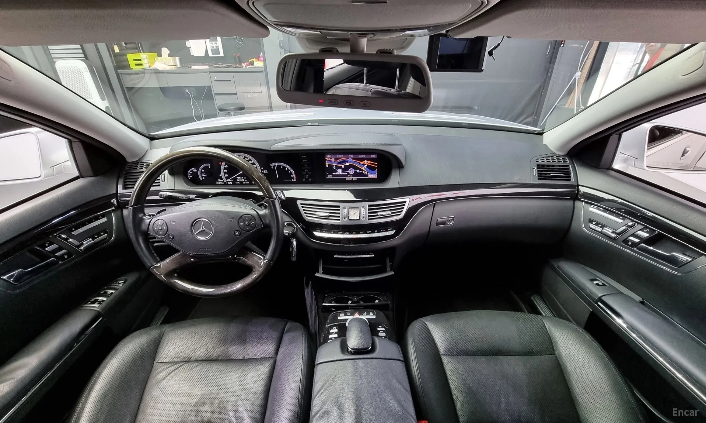 Mercedes Benz S-Class W221 превью 4