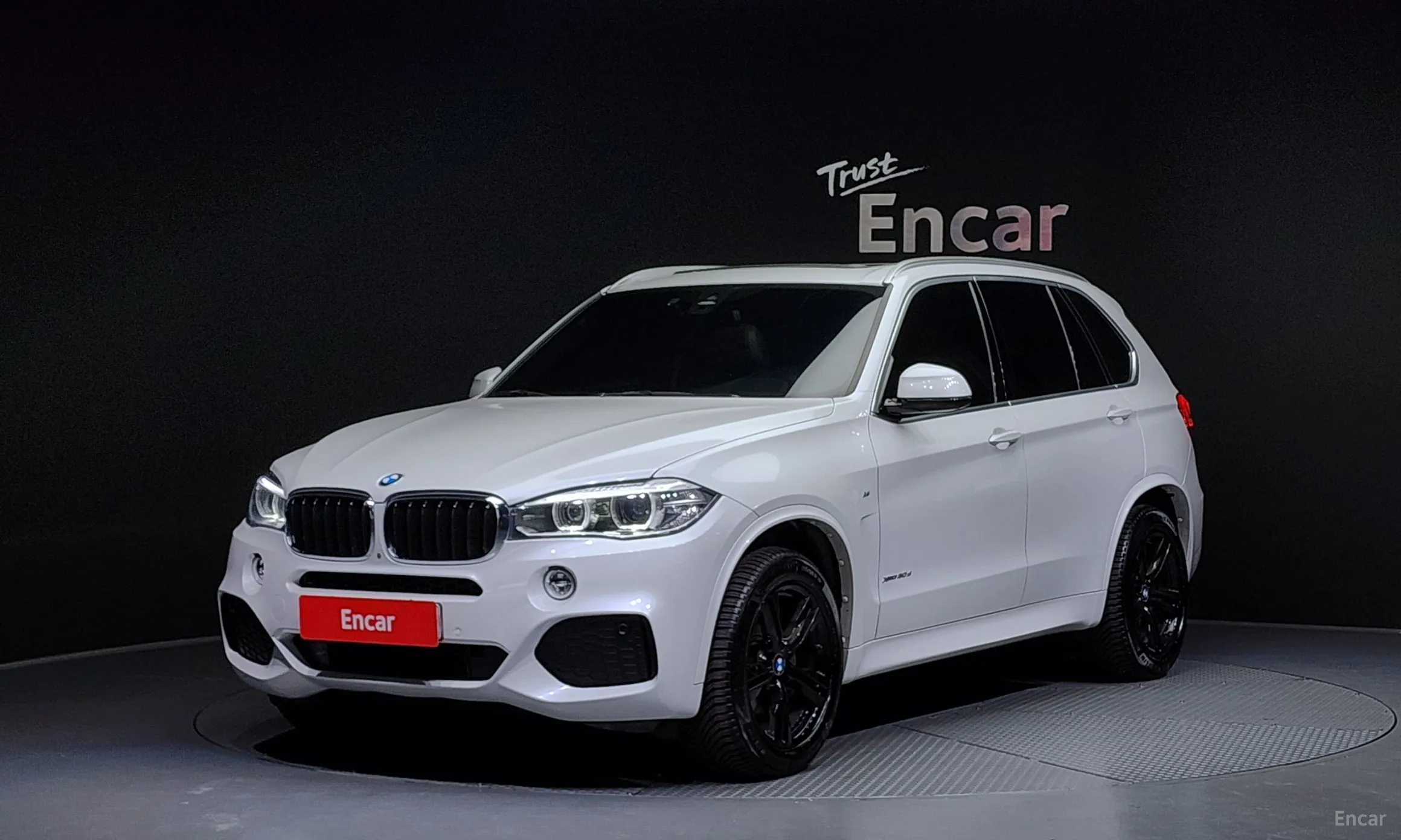 X5 (F15)