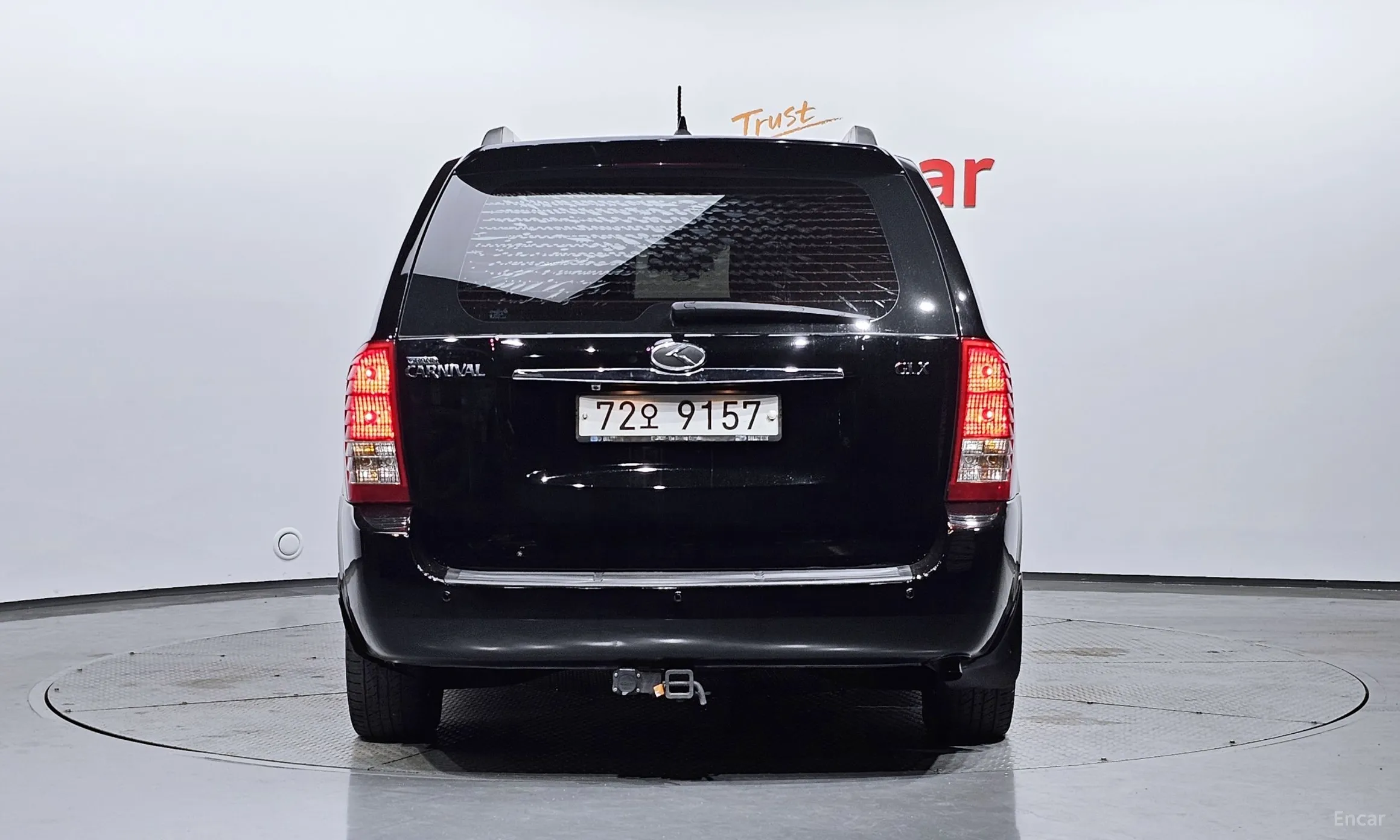 Kia Carnival R превью 3