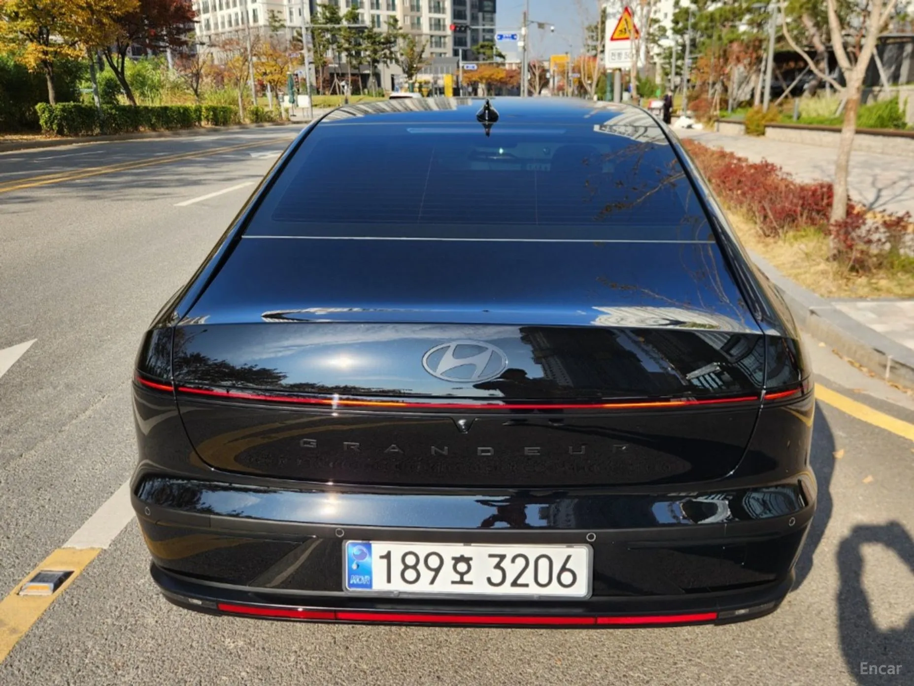 Hyundai Grandeur Hybrid (GN7) превью 3