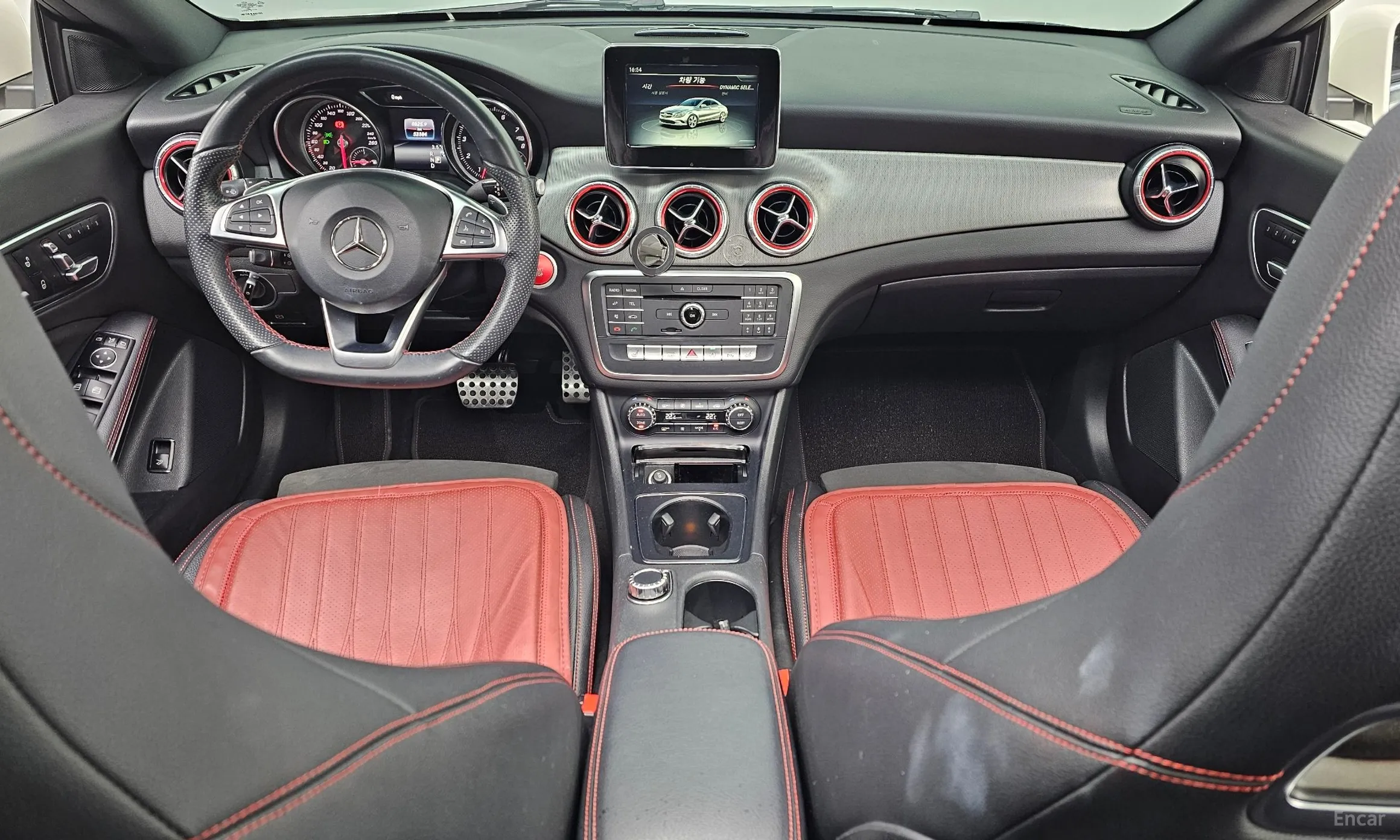 Mercedes Benz CLA-Class C117 превью 4