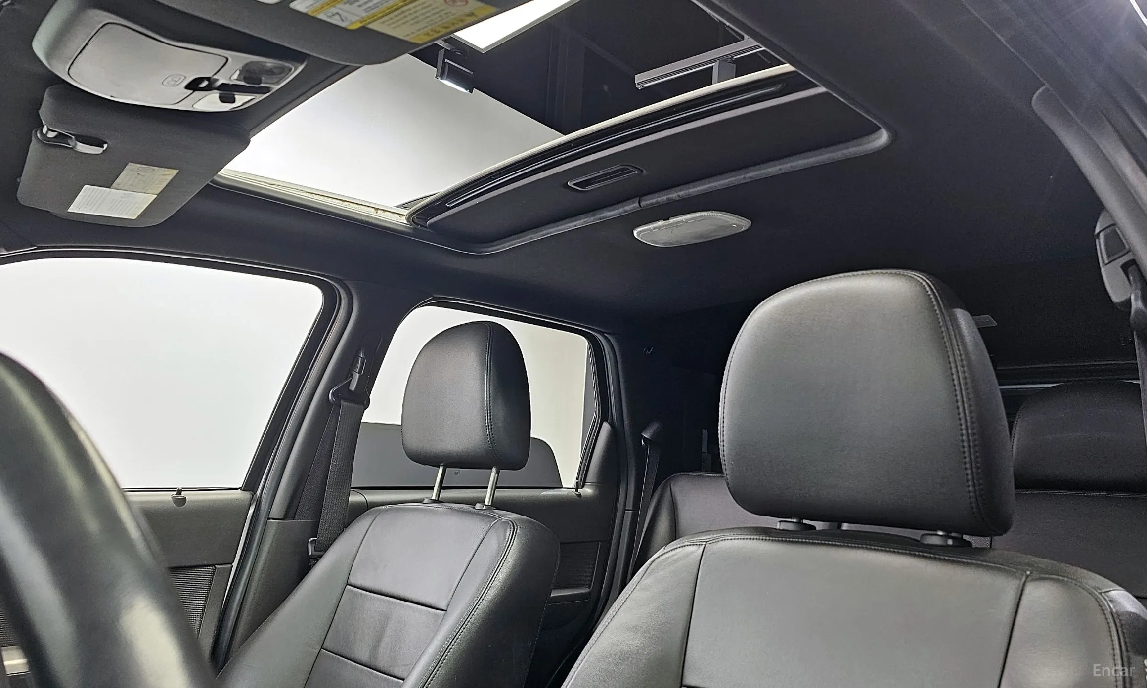 Ford Escape превью 19