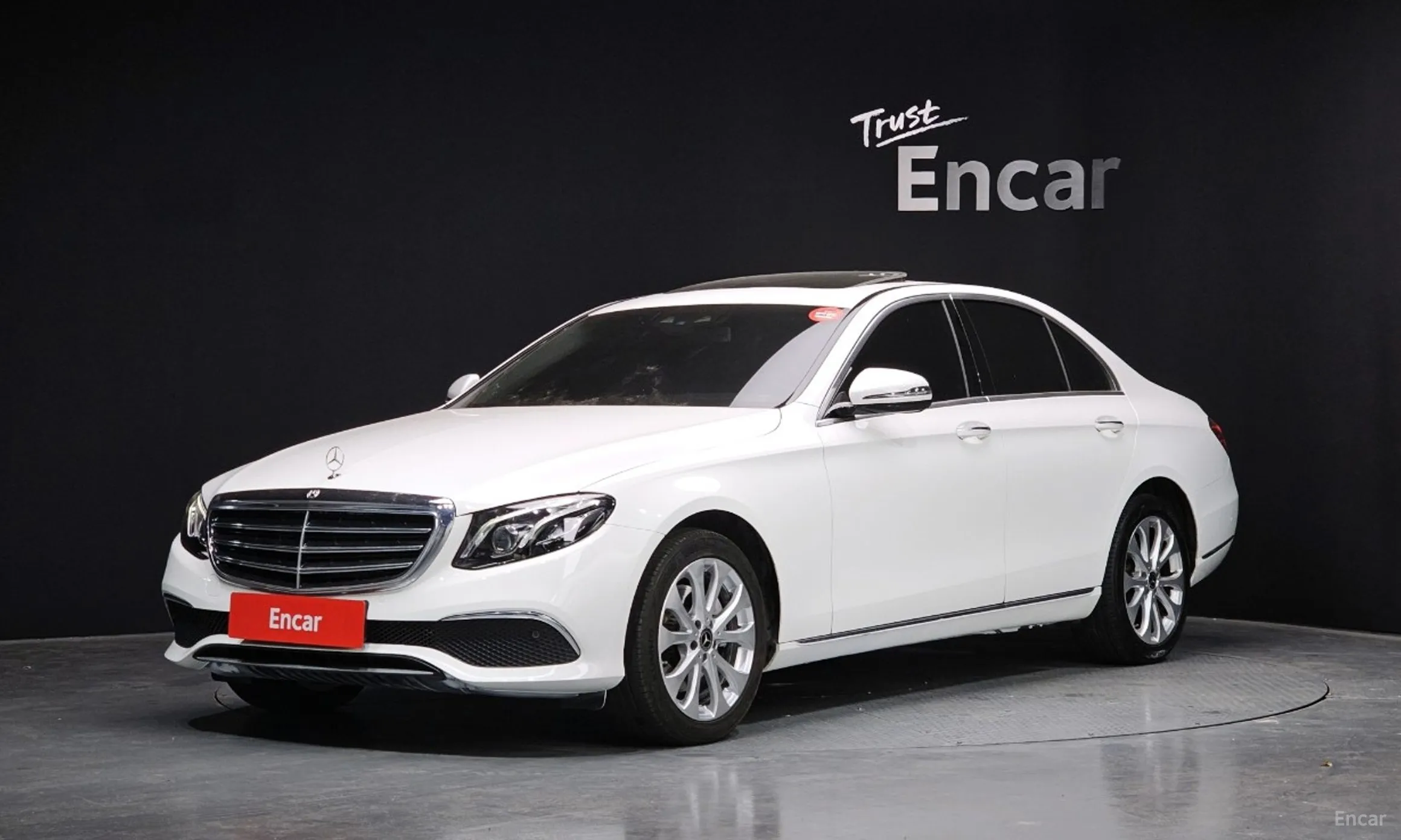 Mercedes Benz E-Class W213