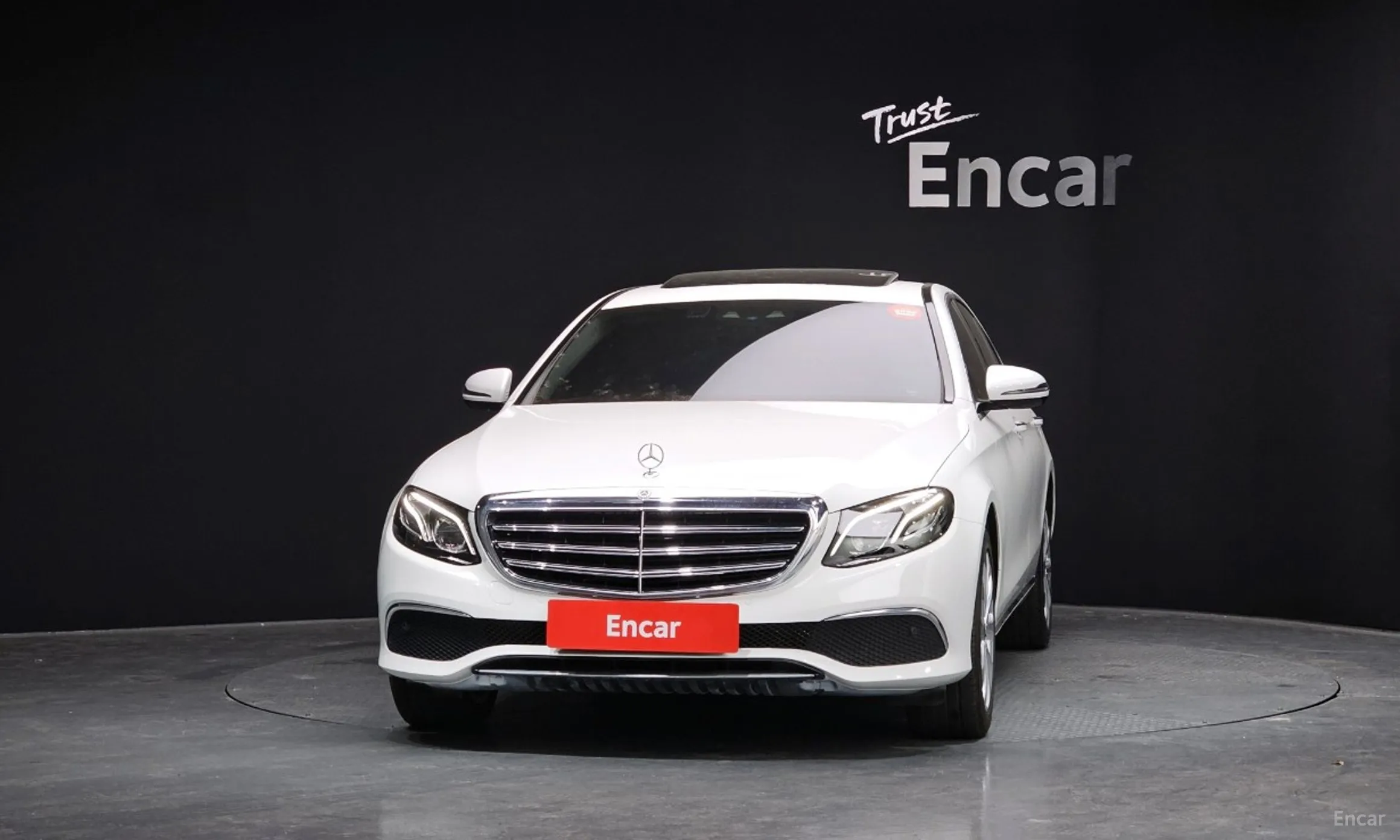 Mercedes Benz E-Class W213