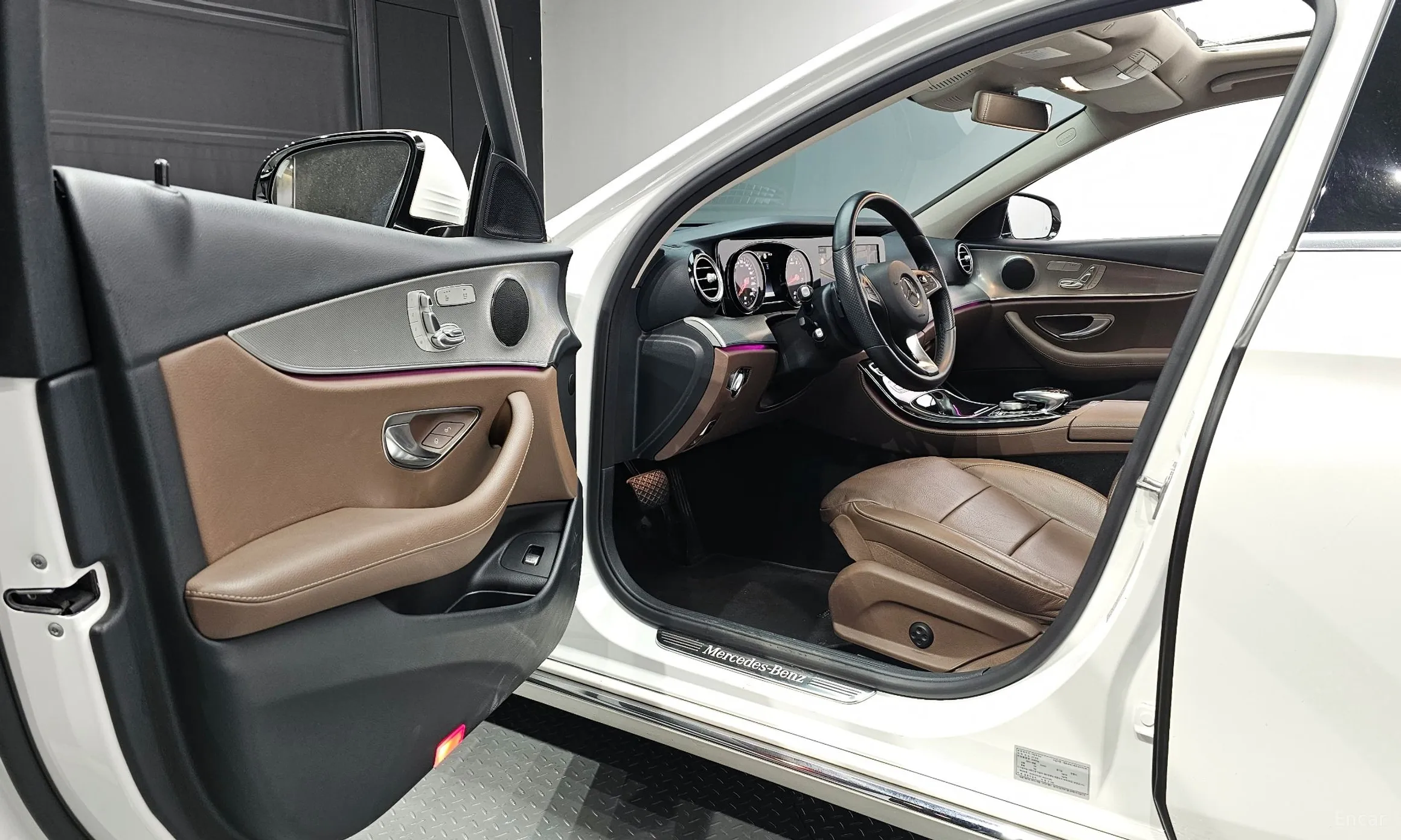 Mercedes Benz E-Class W213 превью 10