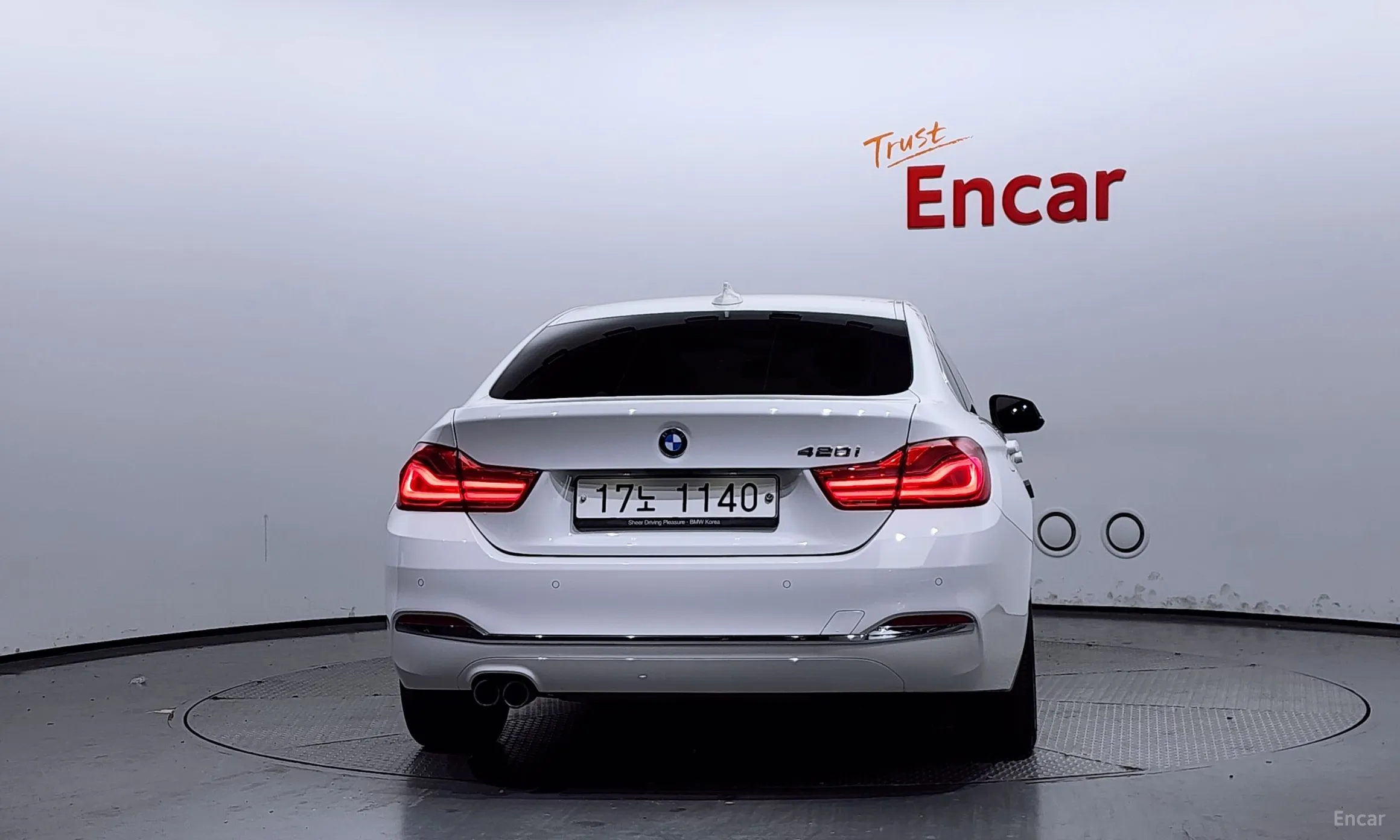 BMW Series 4 (F32) превью 3