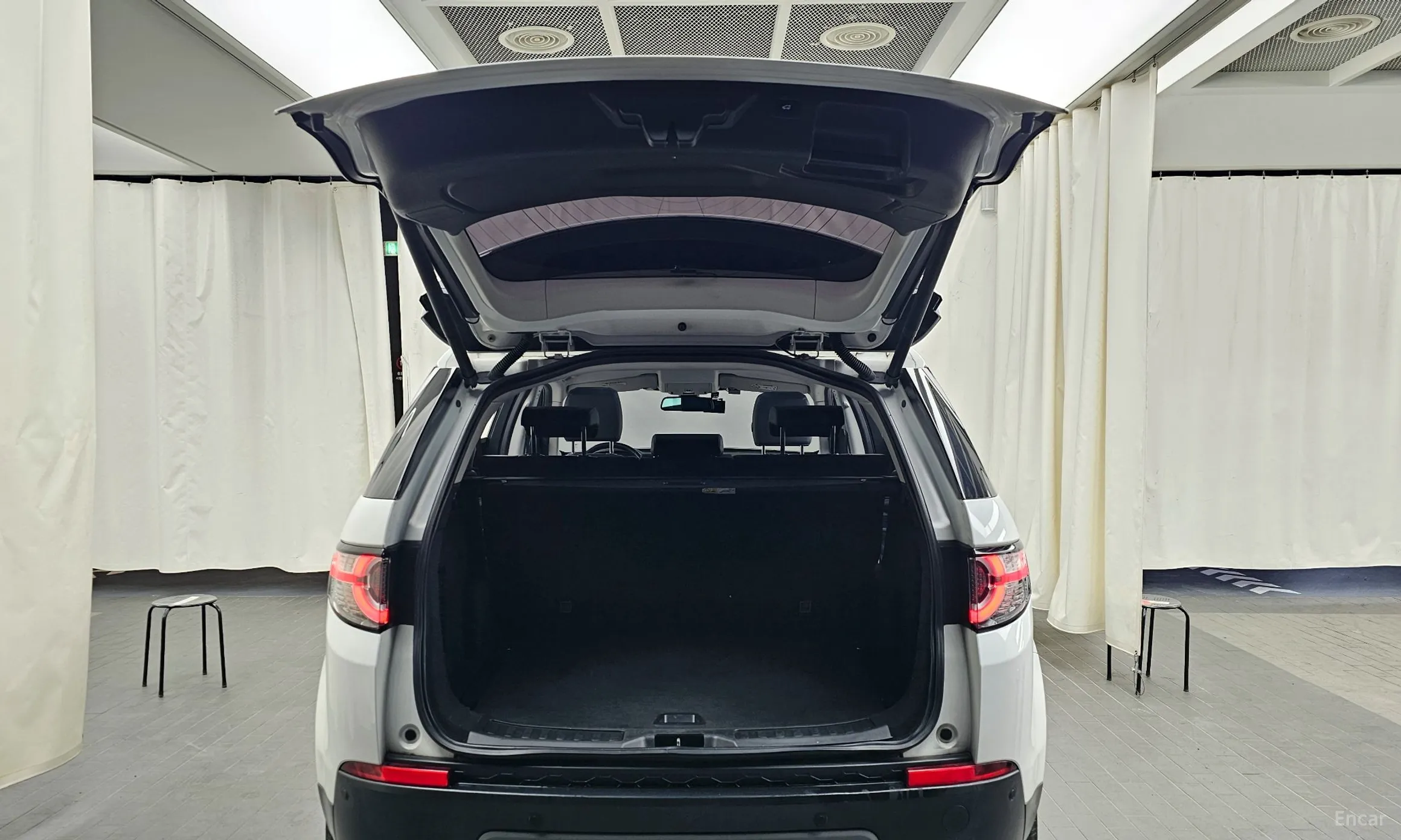 Land Rover Discovery Sports превью 20