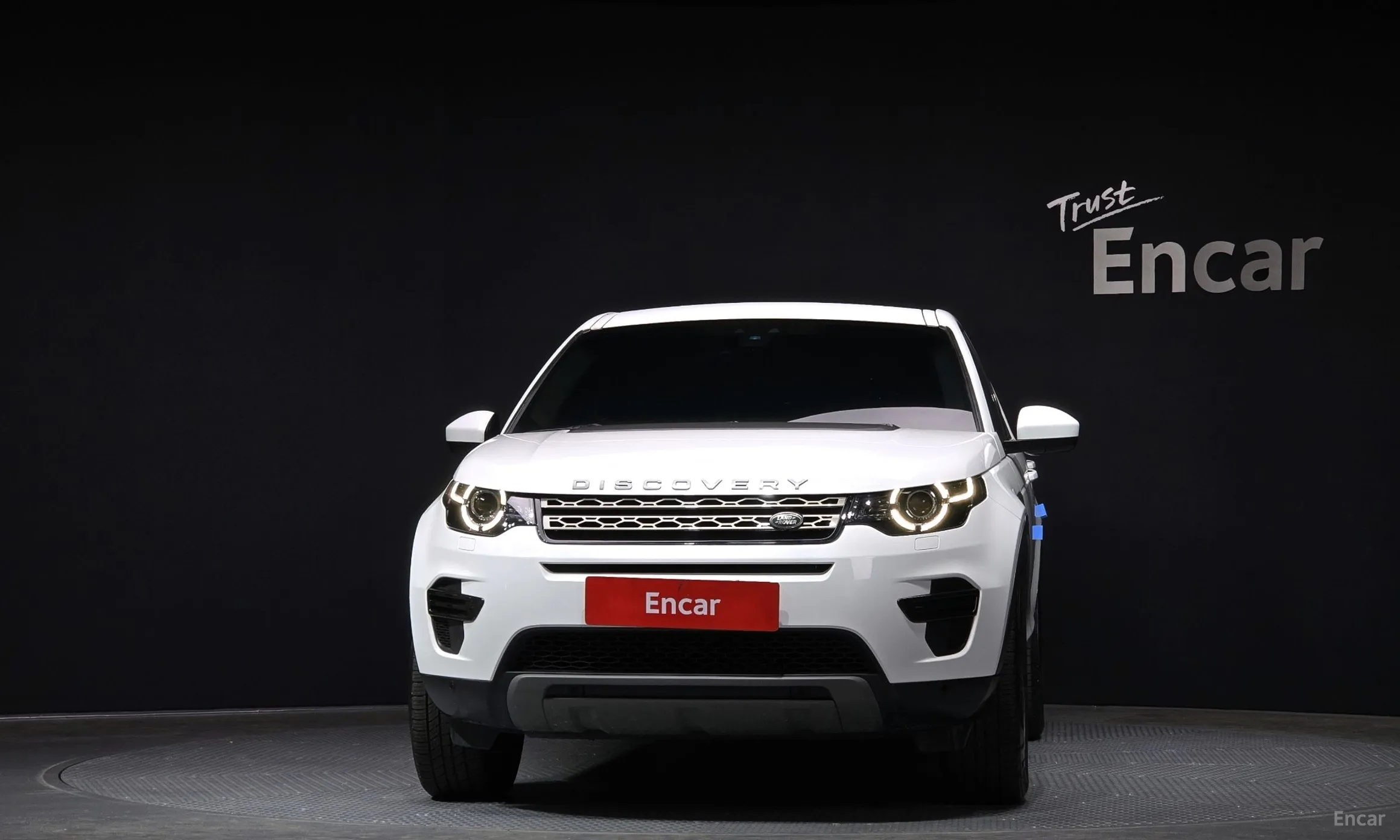 Land Rover Discovery Sports превью 3