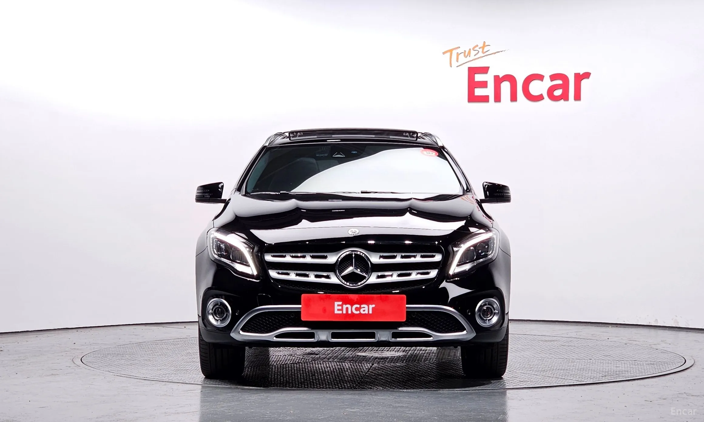 Mercedes Benz GLA-Class X156 превью 2