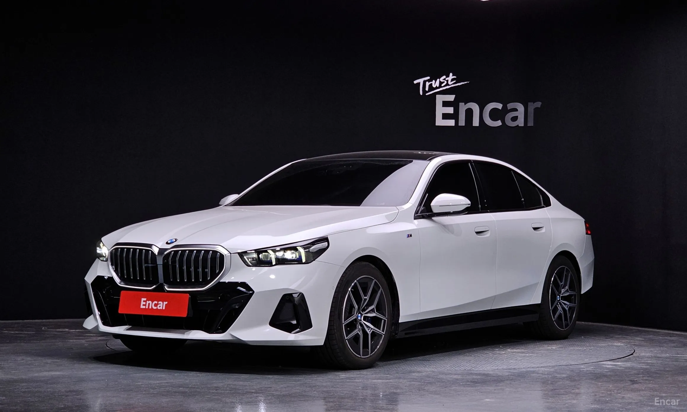 5 Series (G60)