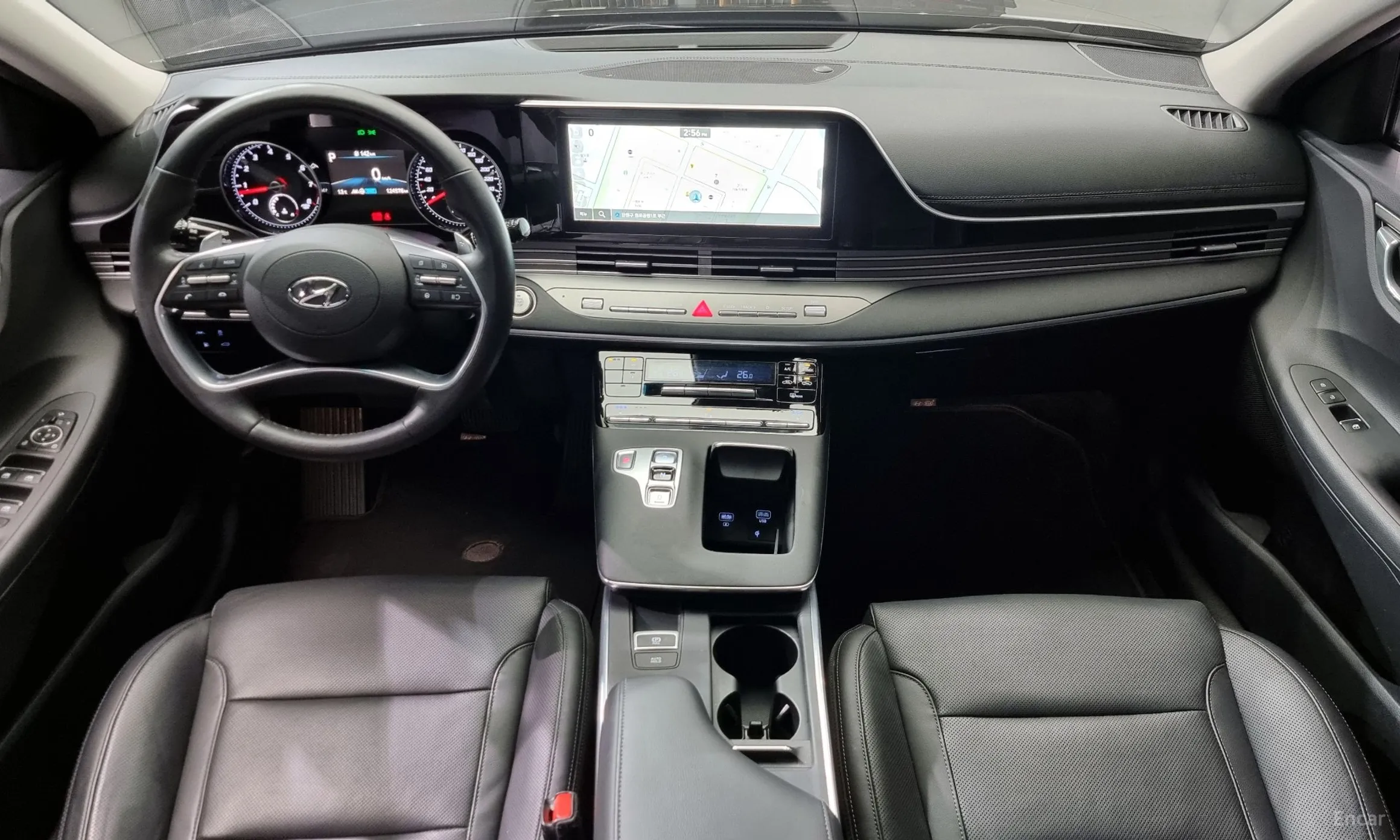 Hyundai Grandeur IG превью 4