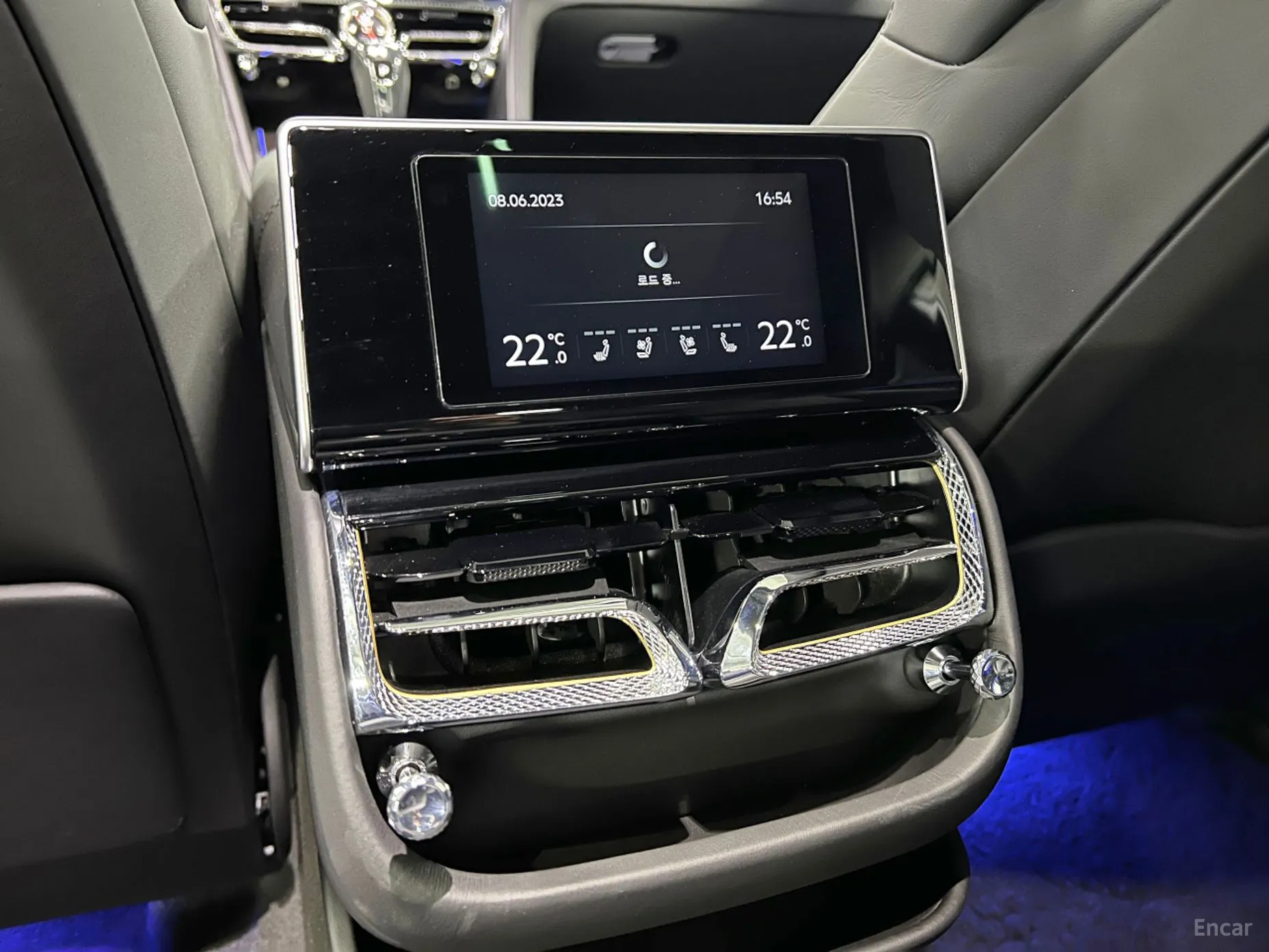 Bentley Flying Spur 3rd Generation превью 13