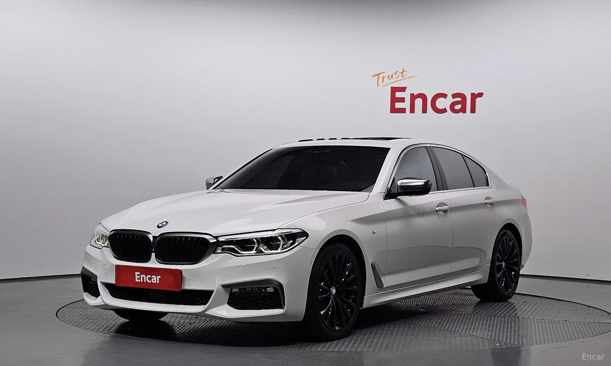 BMW 5 Series (G30)