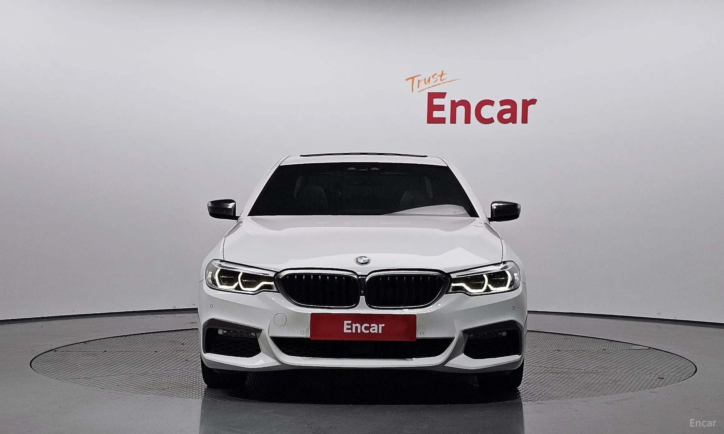 BMW 5 Series (G30)