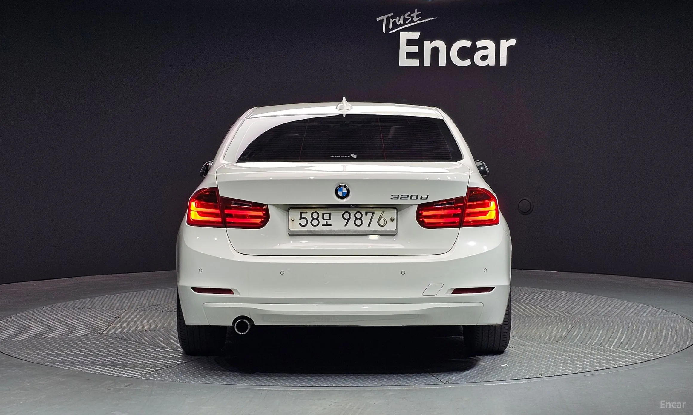 BMW 3 Series (F30) превью 3
