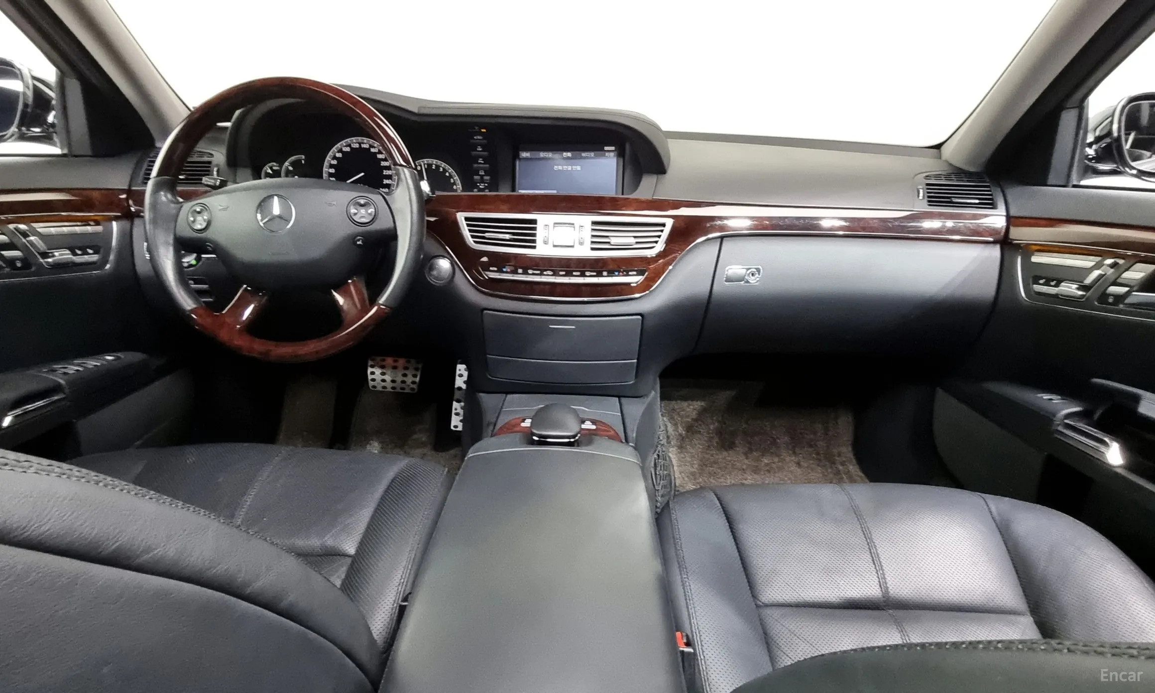 Mercedes Benz S-Class W221 превью 4