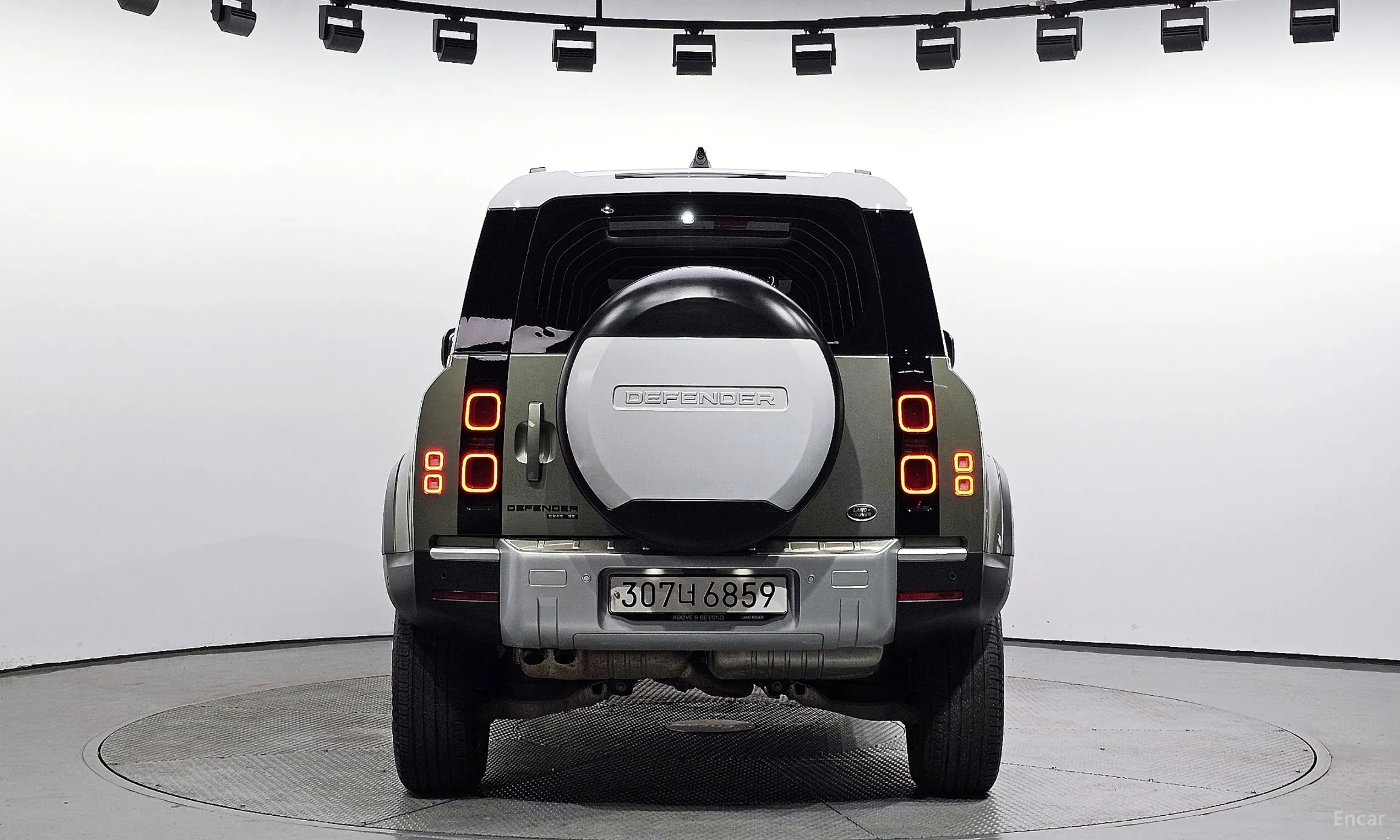 Land Rover Defender (L663) превью 3