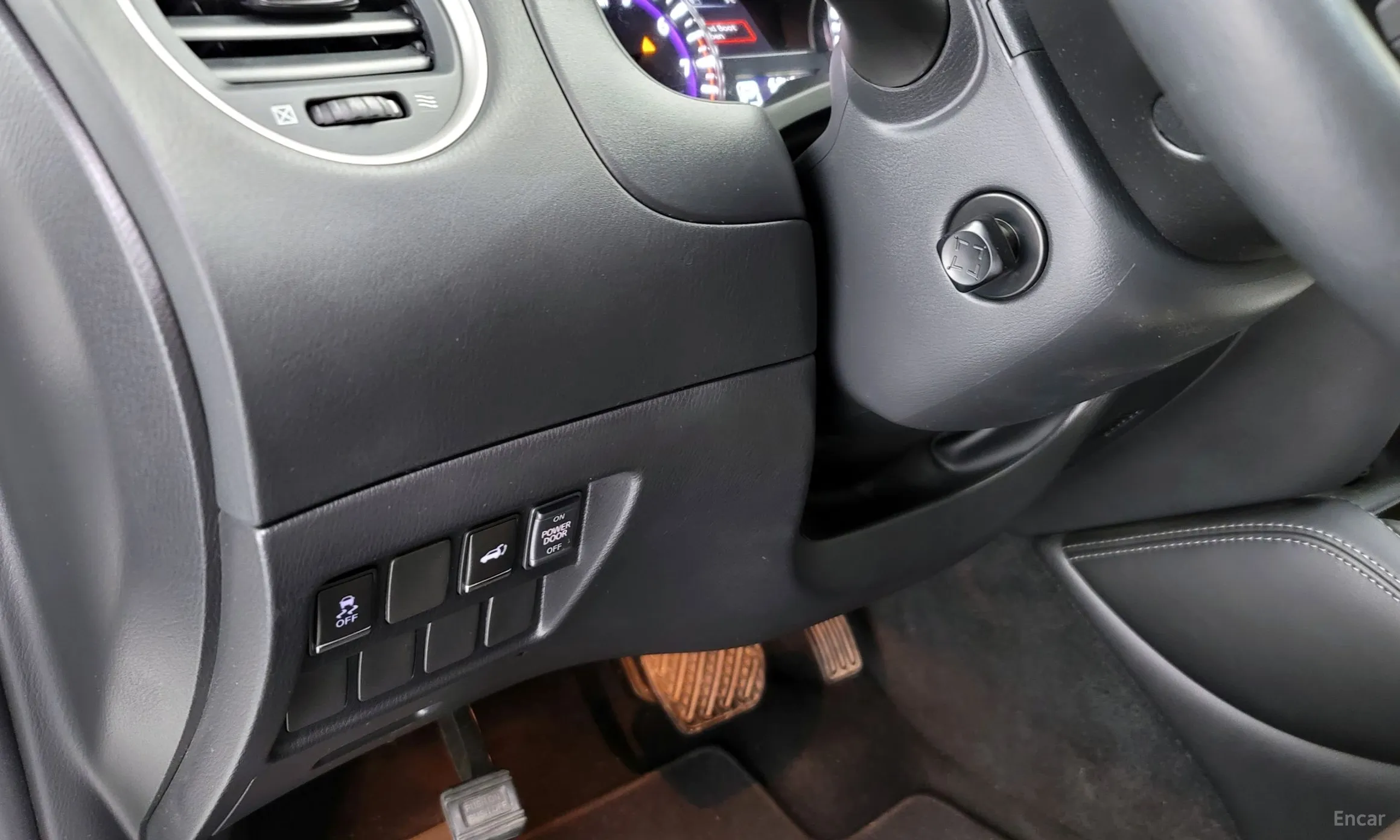 Infiniti QX60 превью 19
