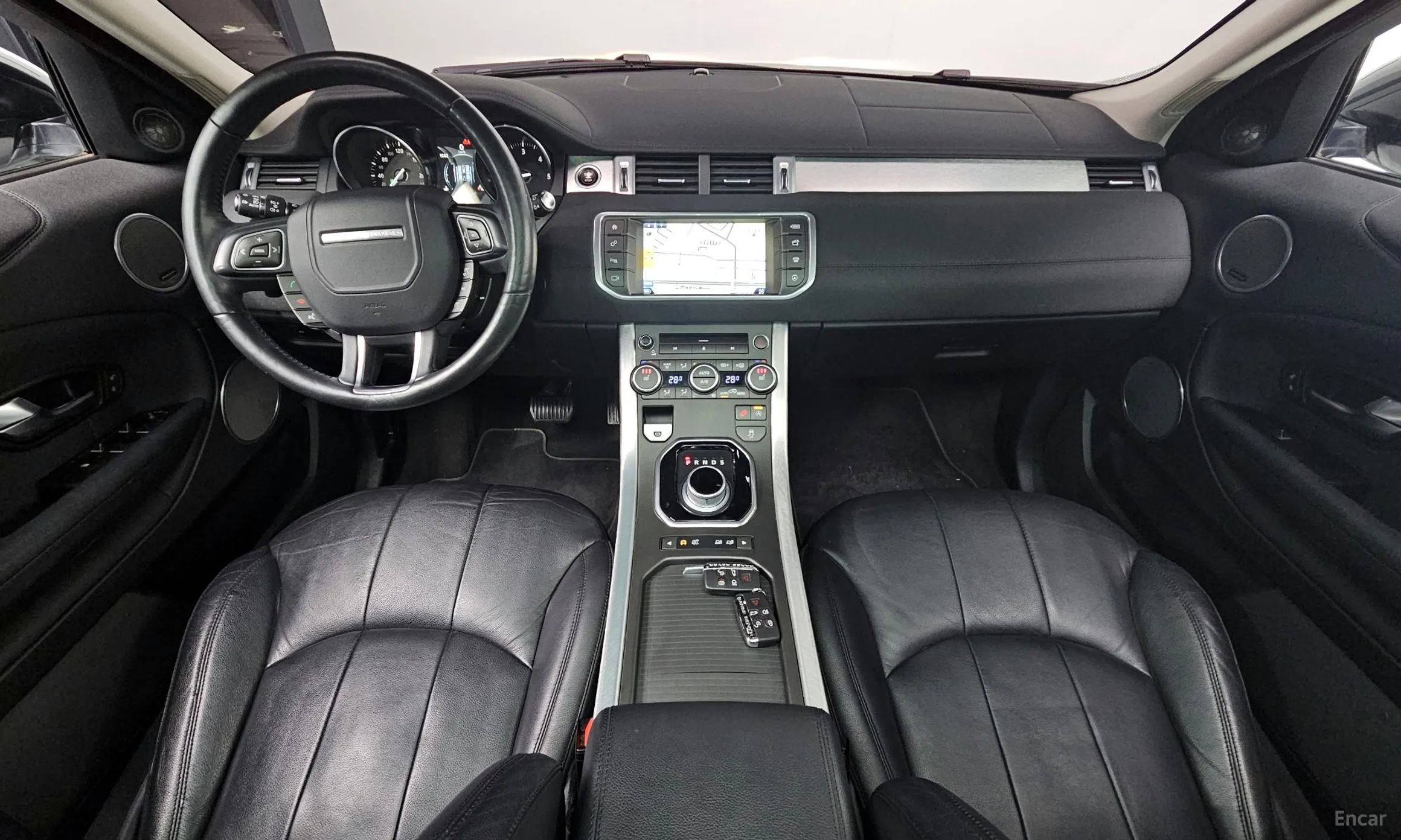 Land Rover Range Rover Evoque превью 4