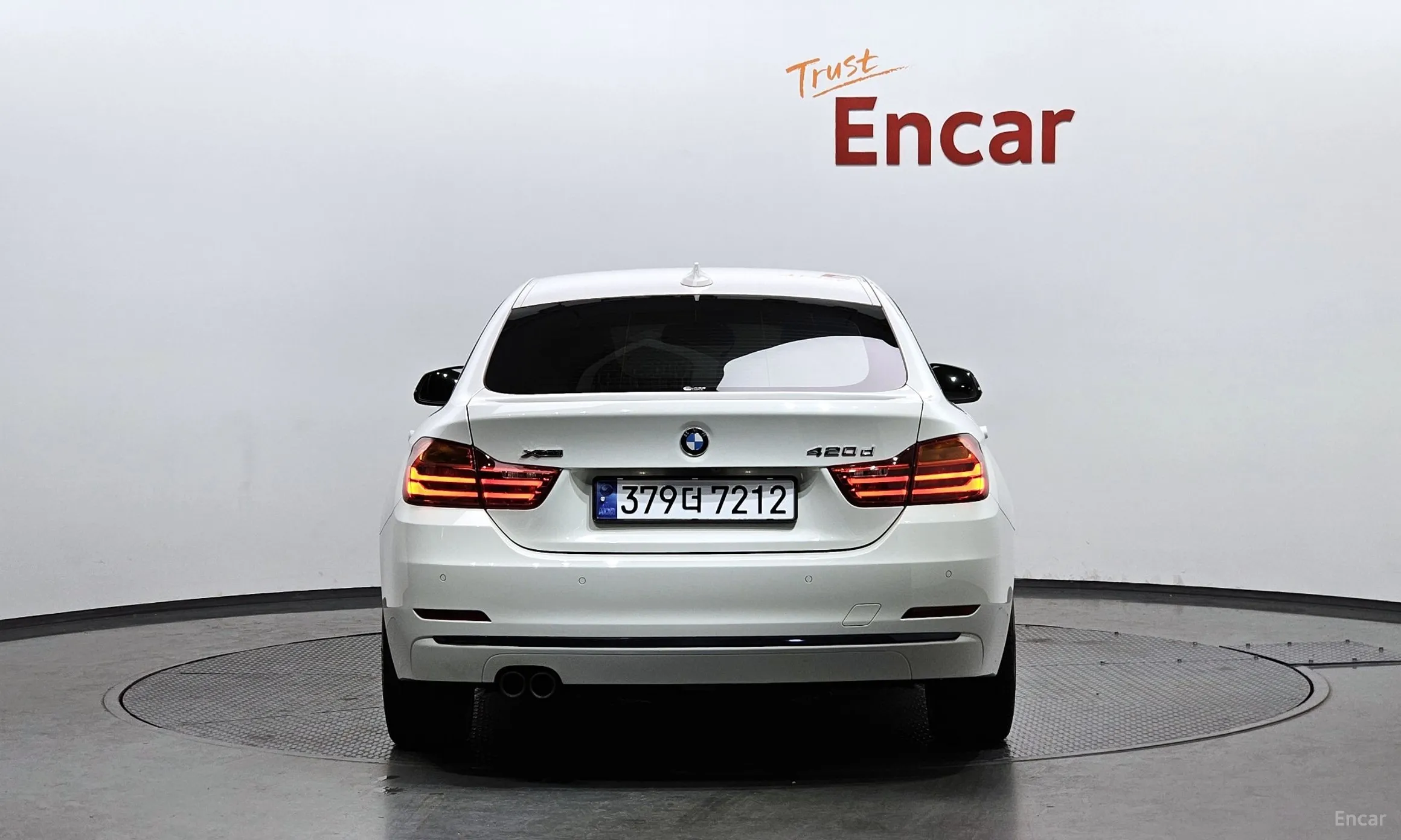 BMW Series 4 (F32) превью 3