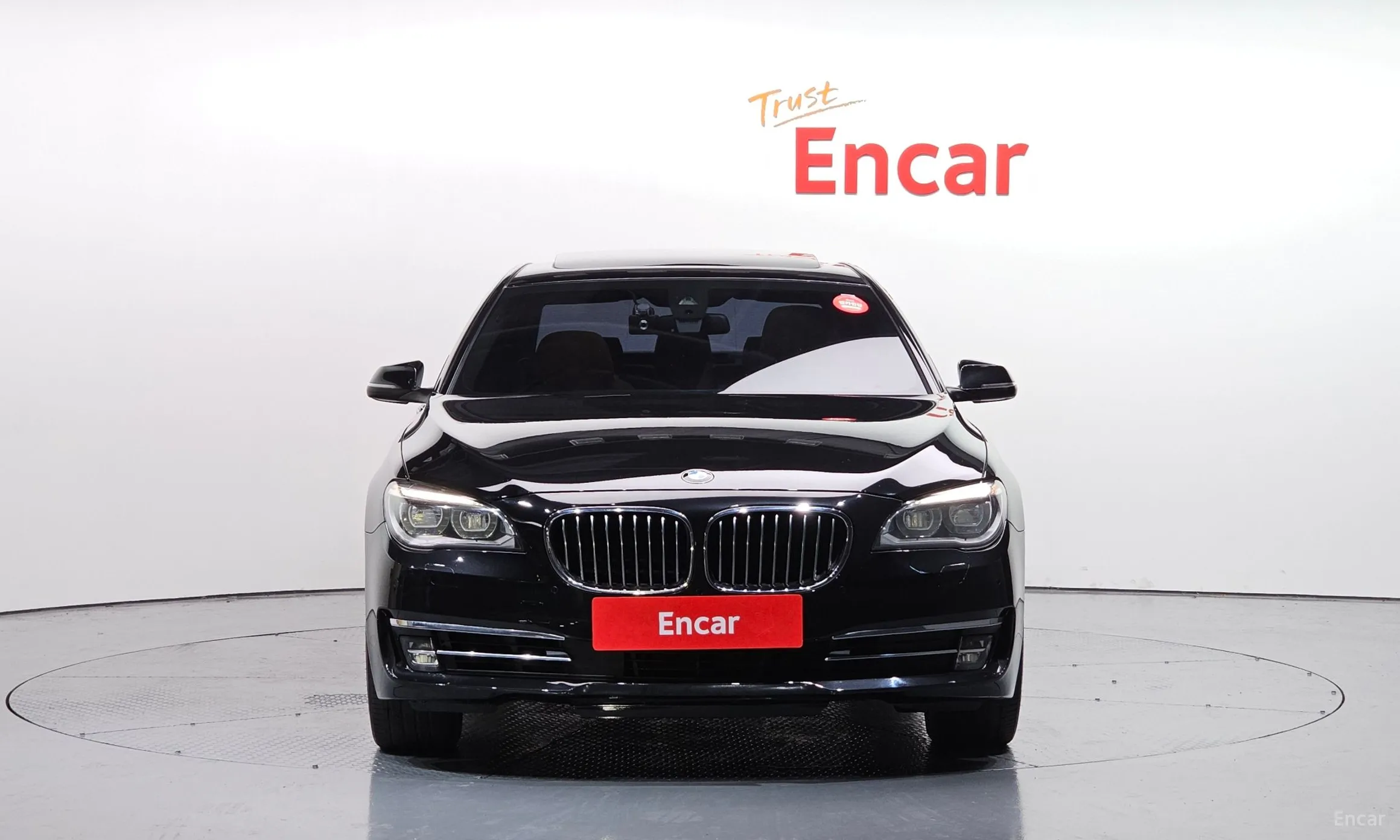 BMW 7 Series (F01) превью 2