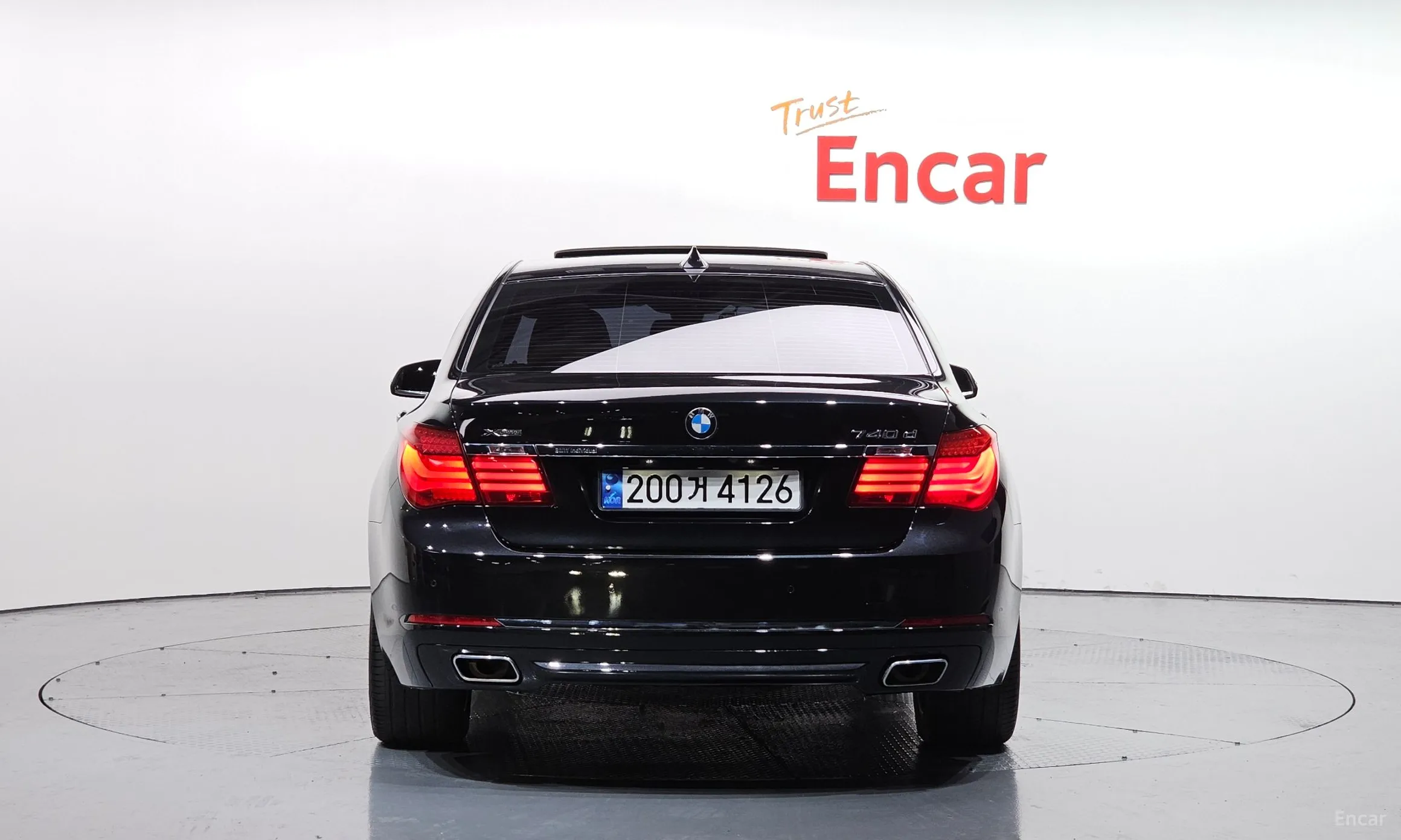 BMW 7 Series (F01) превью 3