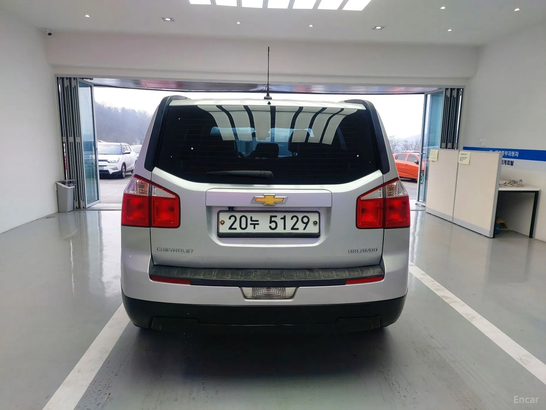Chevrolet (GM Daewoo) Orlando превью 3