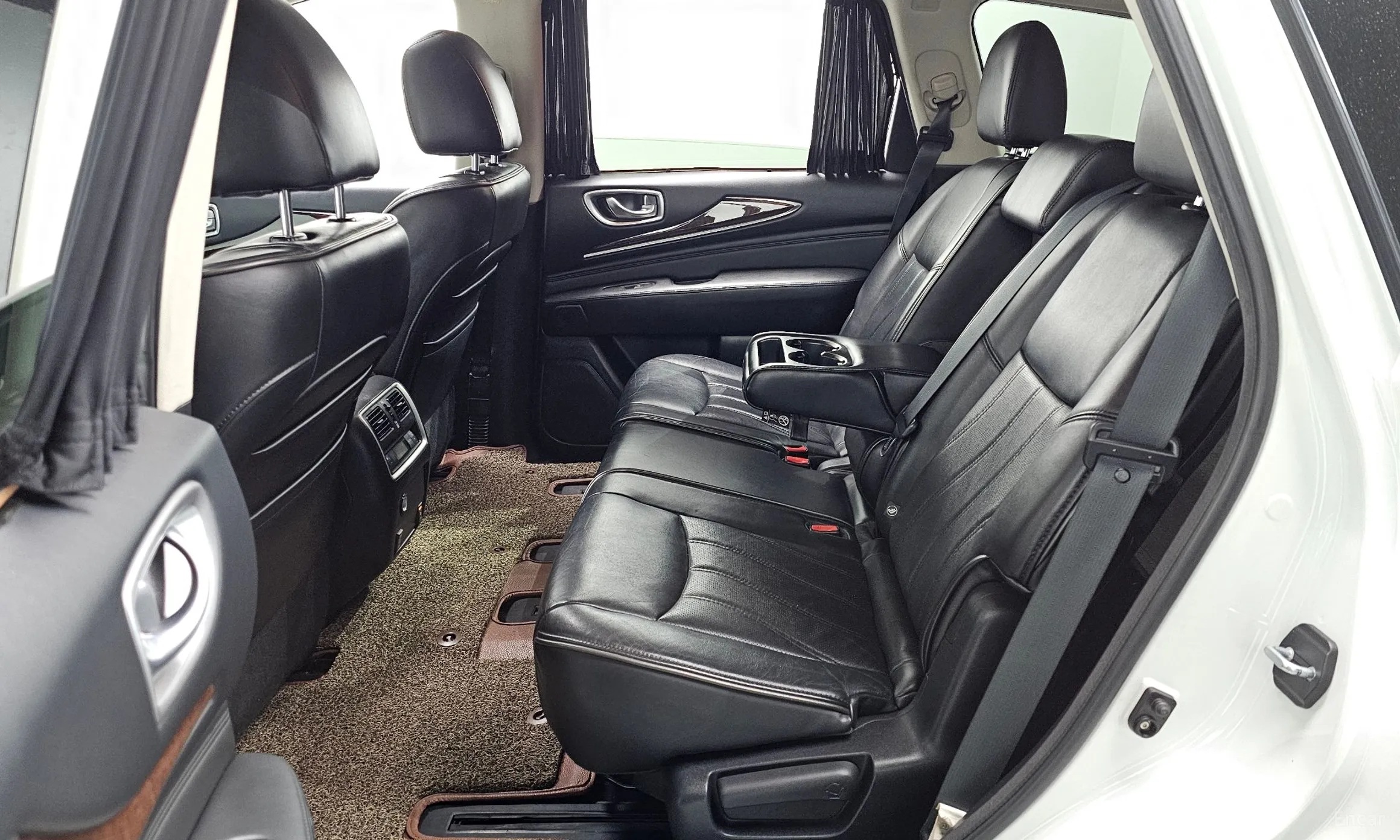 Infiniti QX60 превью 12