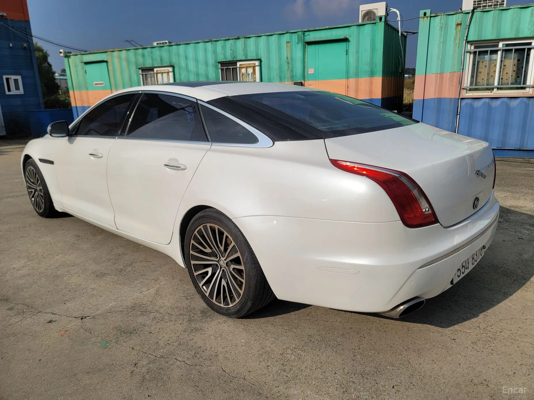 Jaguar All New XJ превью 3